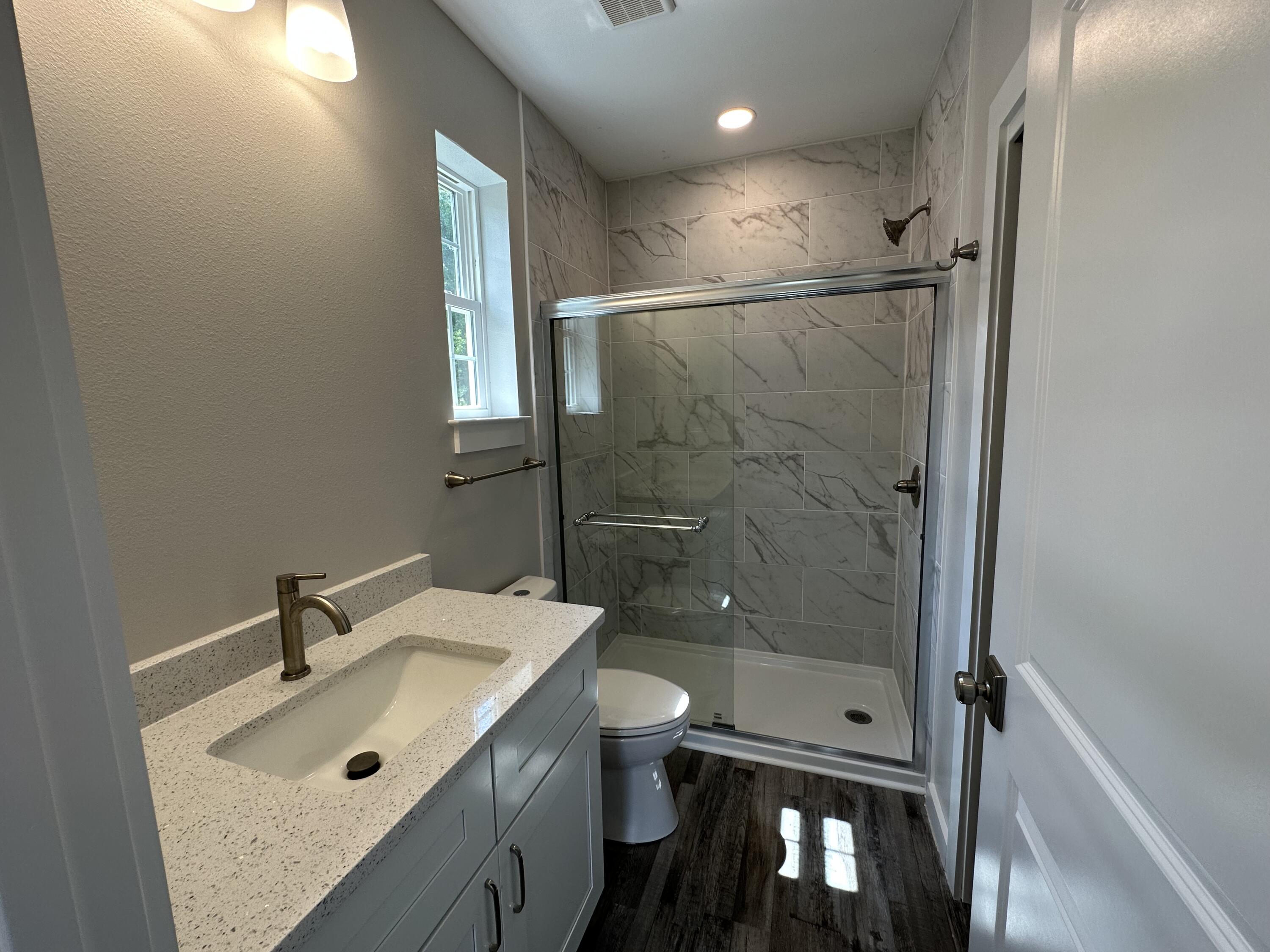 TOWN OF DEFUNIAK SPRINGS - Residential Lease