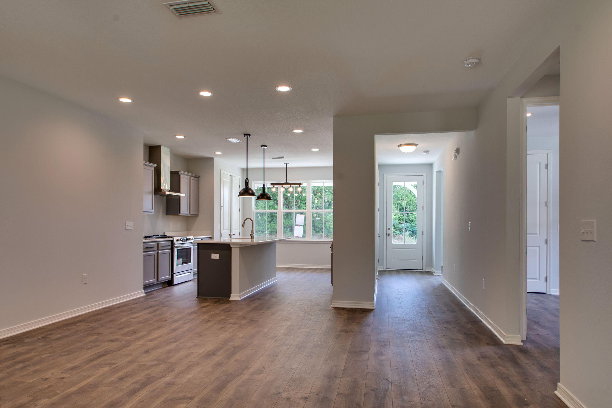 HERITAGE MANOR - Residential