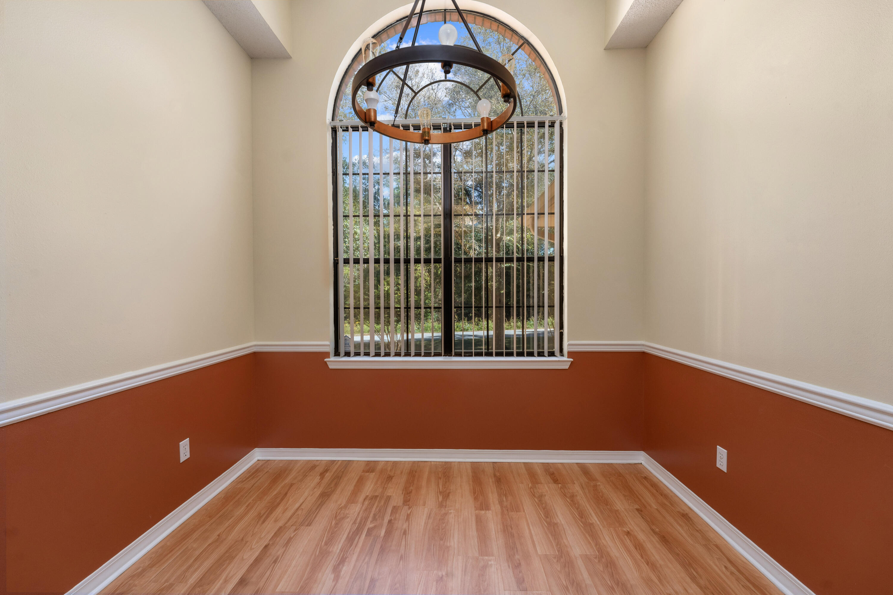 ROLLING HILLS ESTATES - Residential