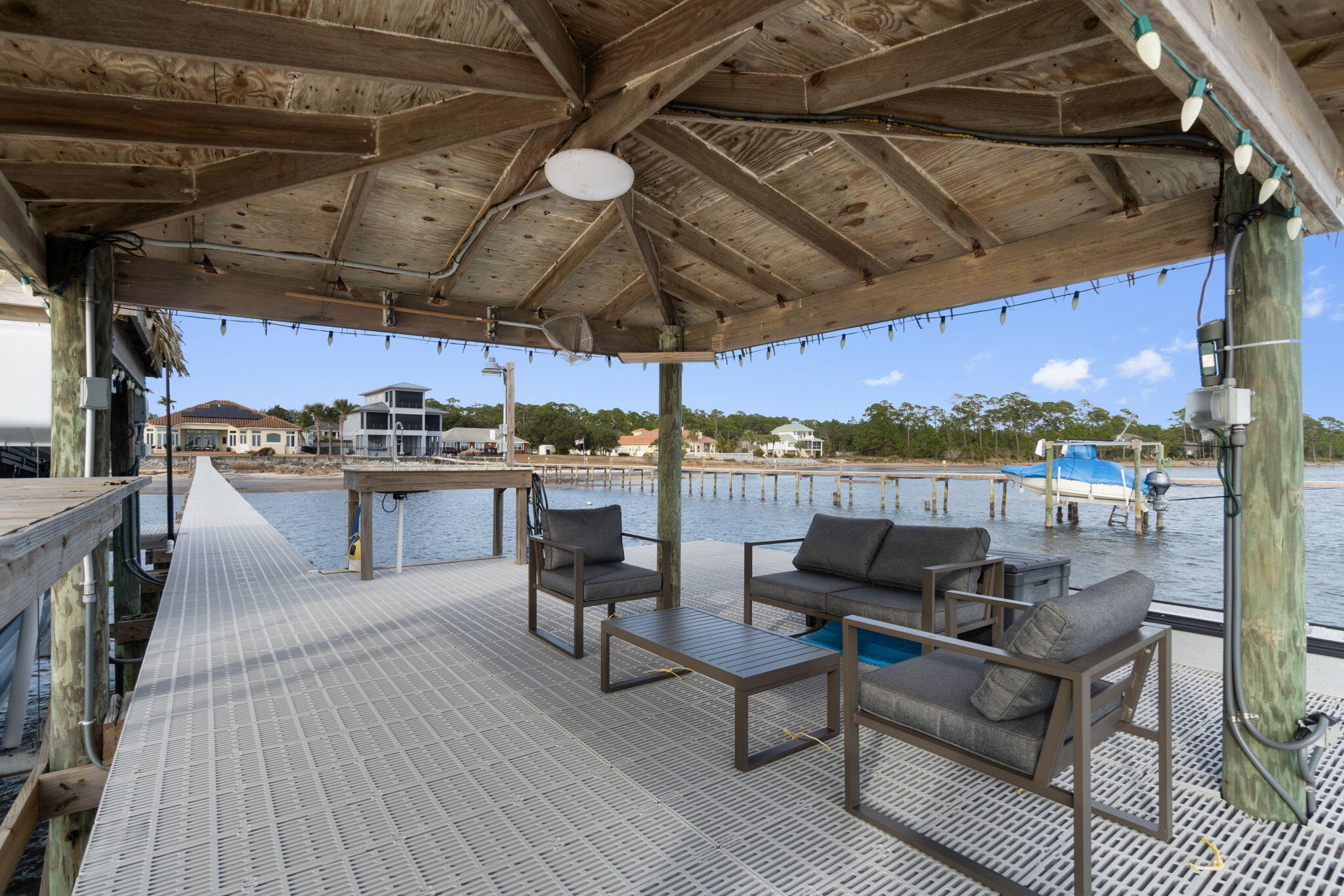 DAVID'S LANDING - Residential