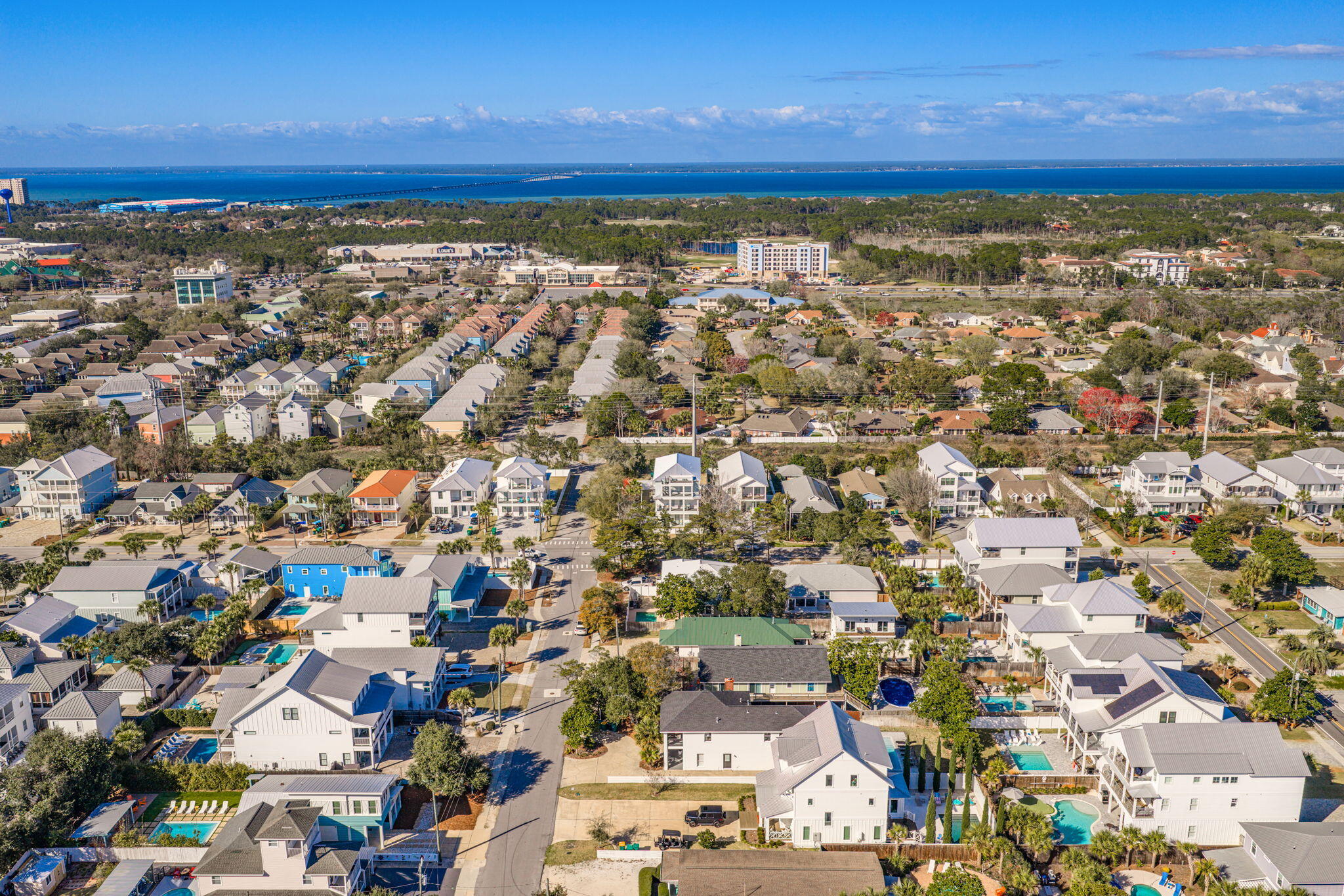 CRYSTAL BEACH - Residential
