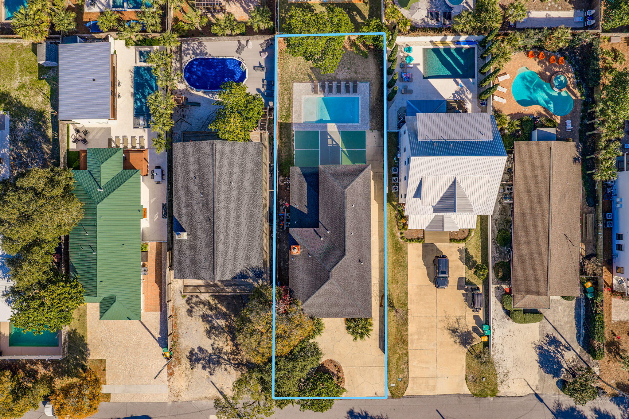 CRYSTAL BEACH - Residential