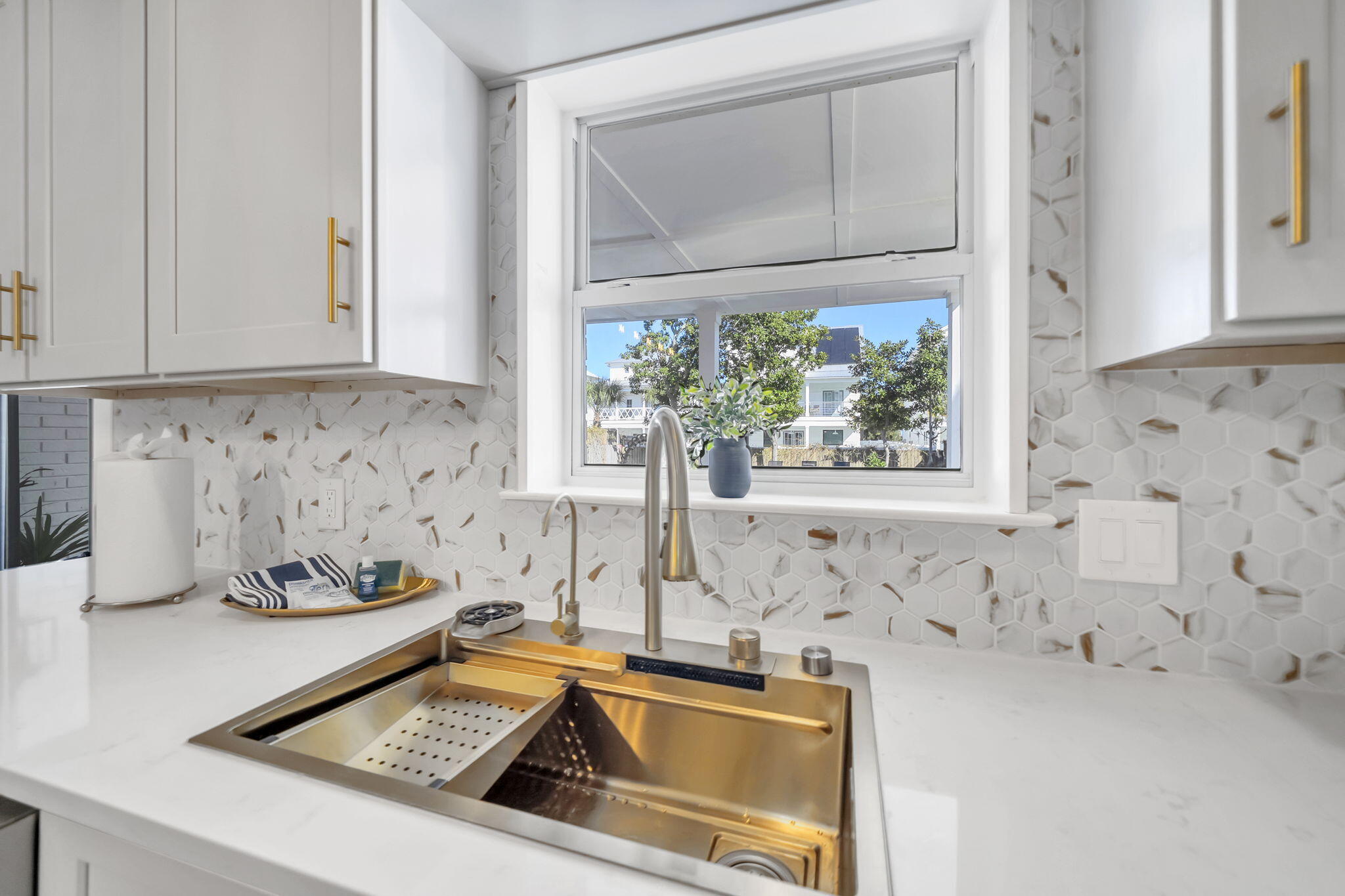 CRYSTAL BEACH - Residential