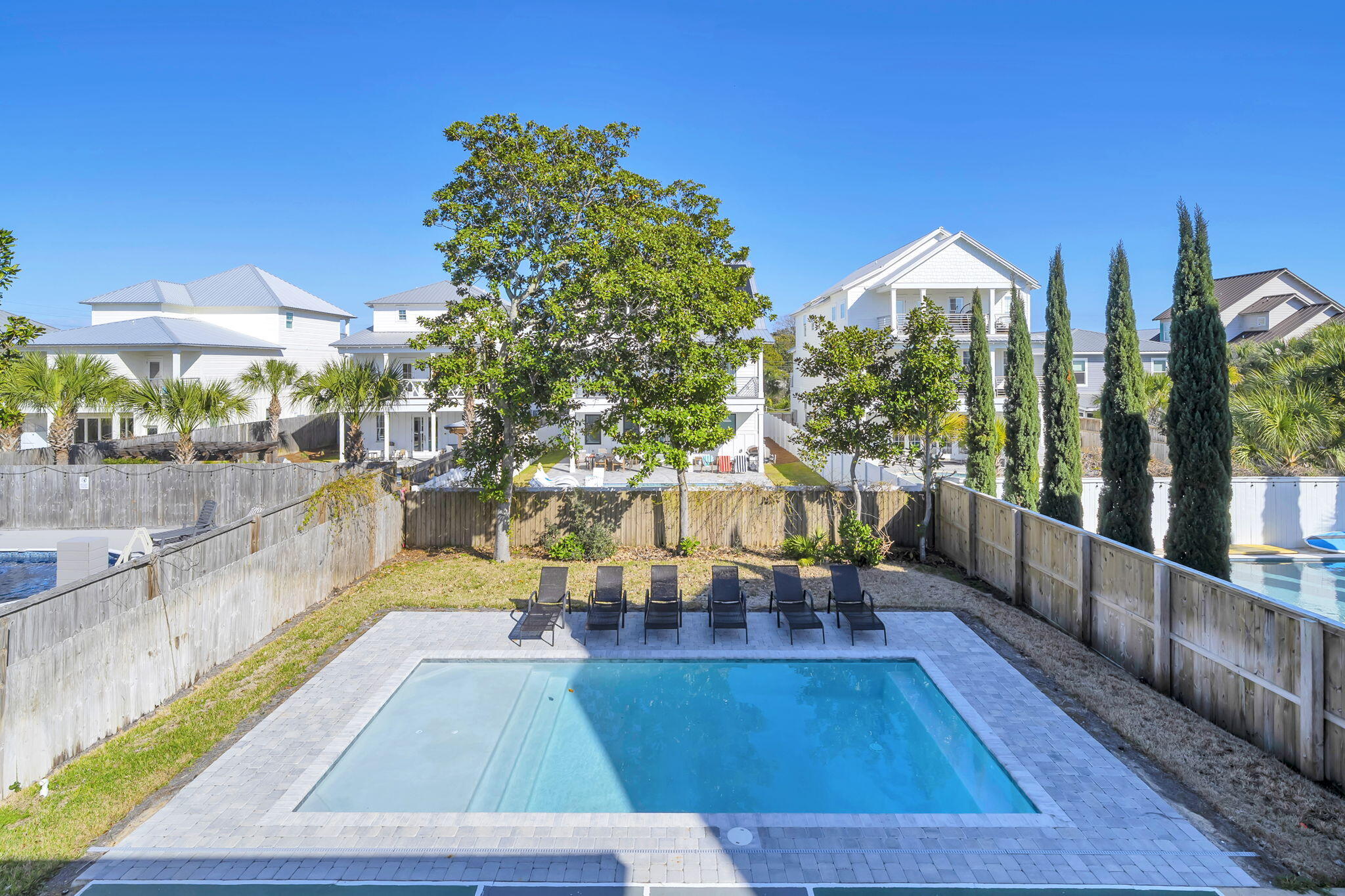 CRYSTAL BEACH - Residential