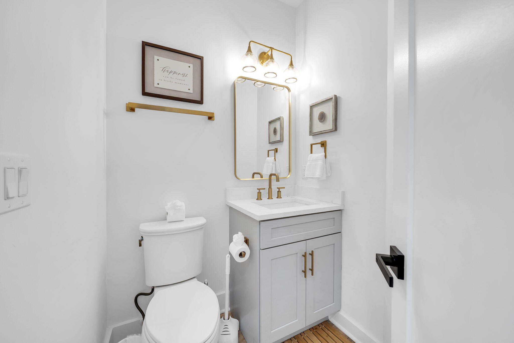 CRYSTAL BEACH - Residential