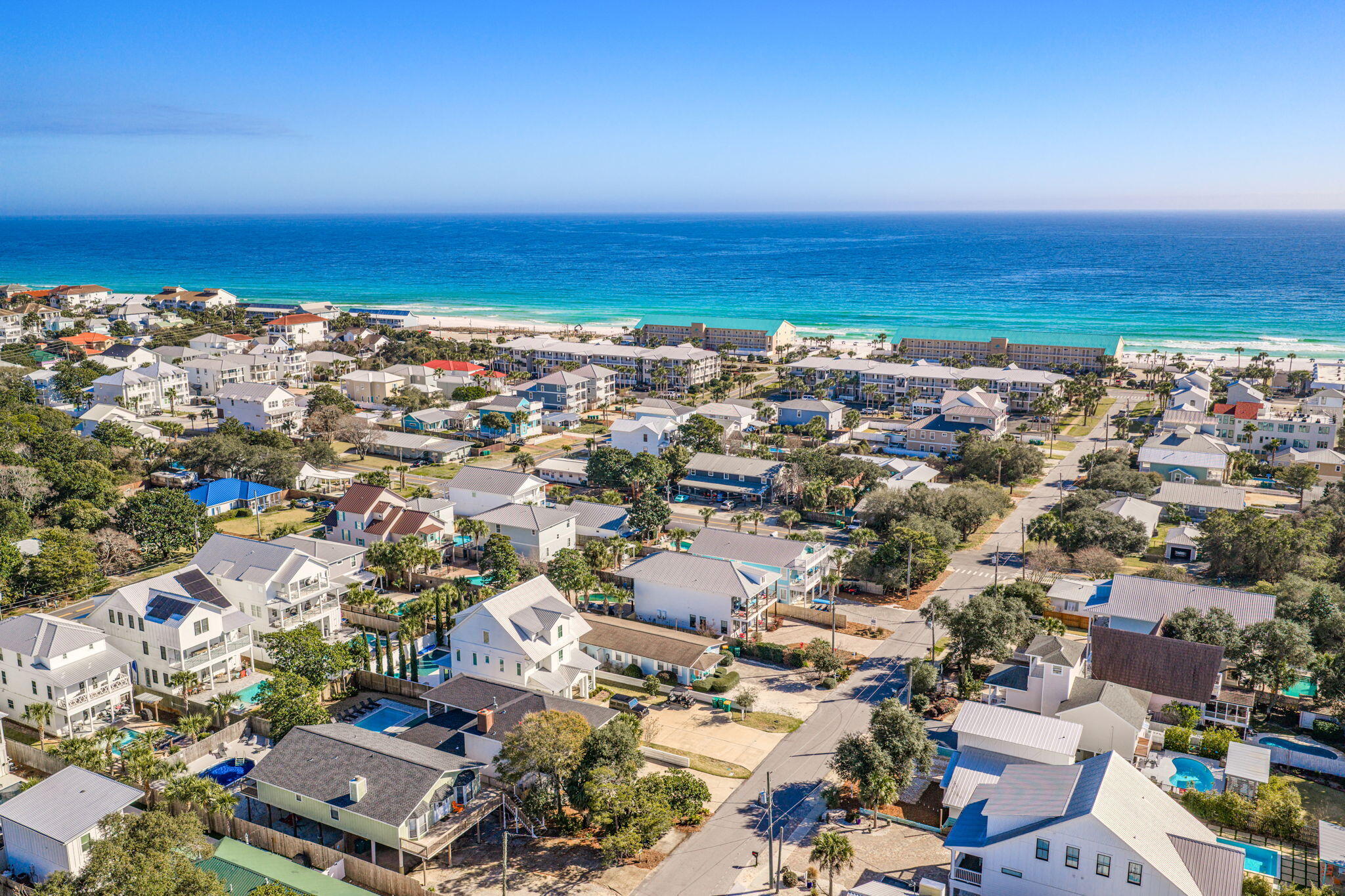 CRYSTAL BEACH - Residential