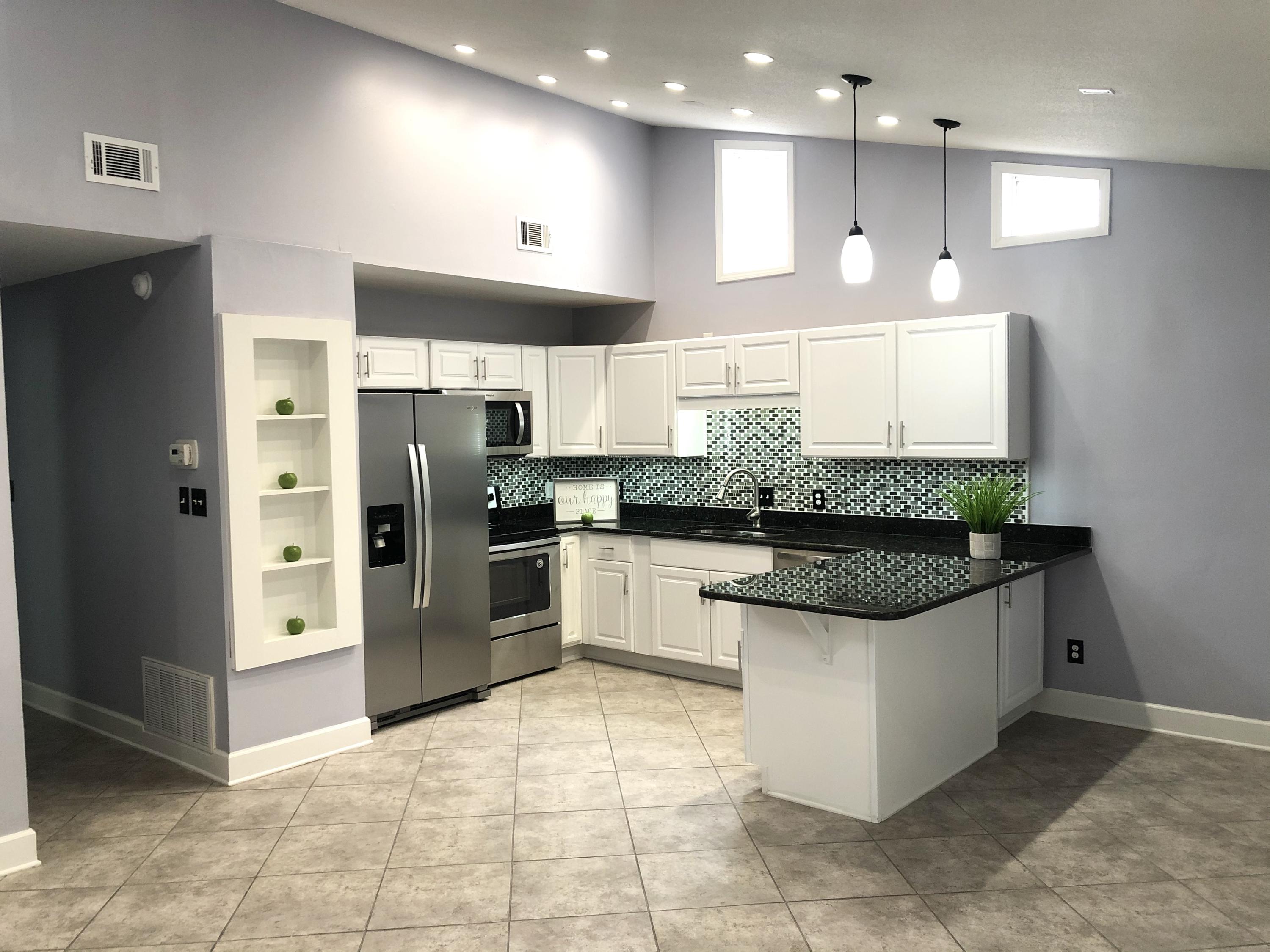 INDIAN OAKS - Residential