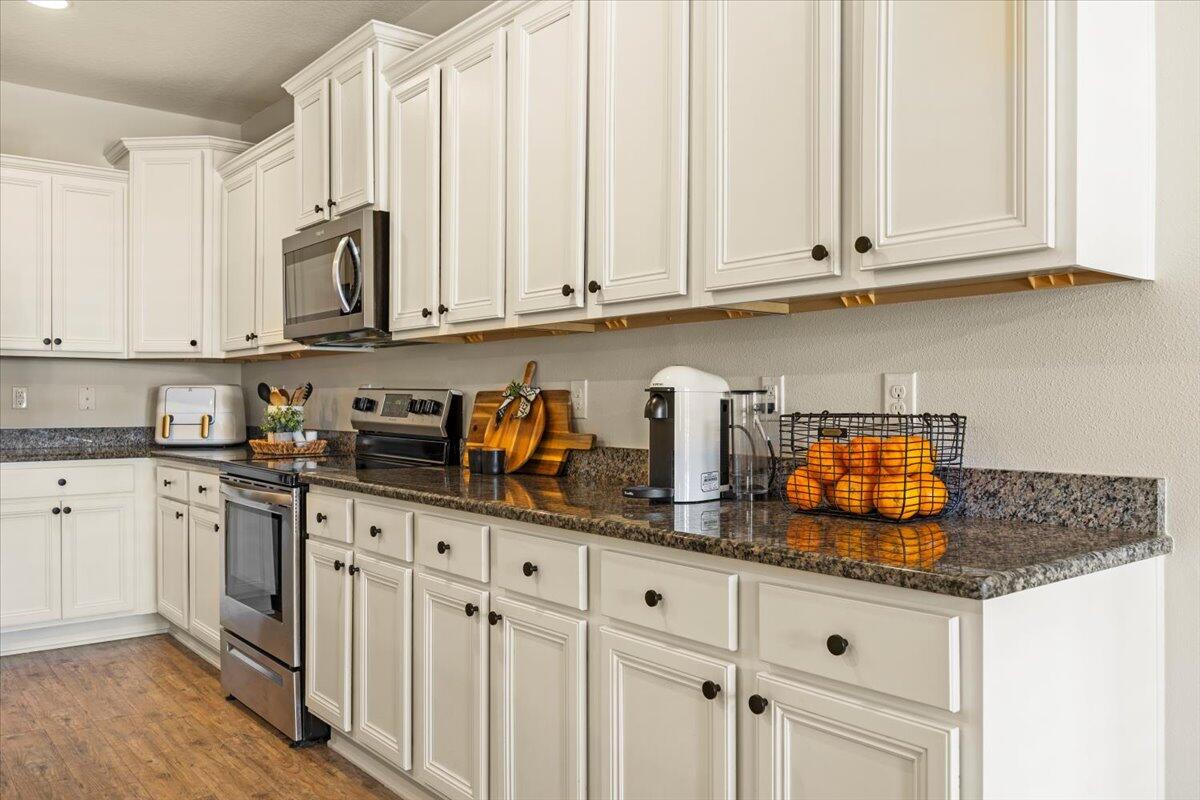 REDSTONE COMMONS PH 2A - Residential