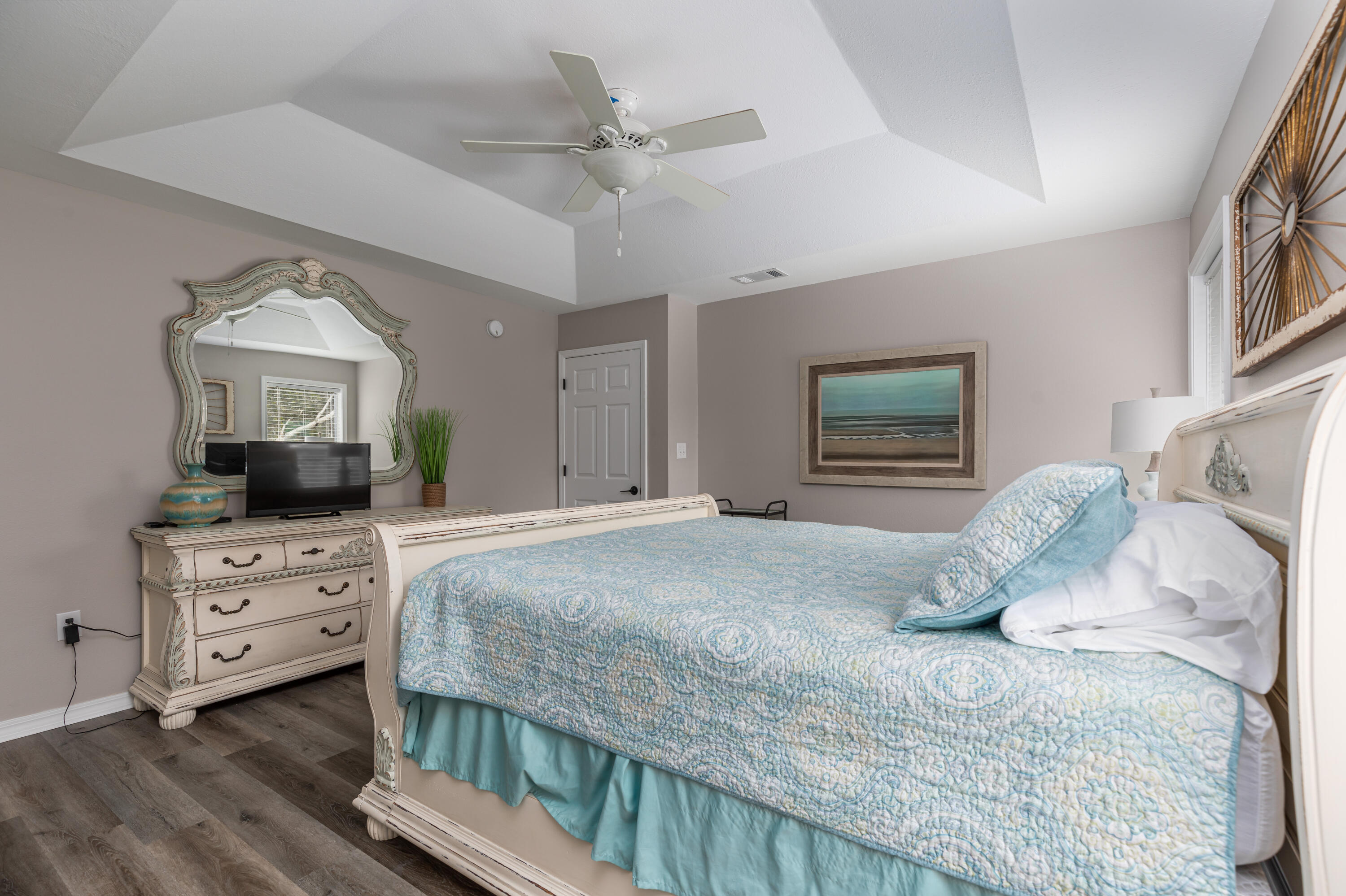 MARAVILLA COTTAGES - Residential