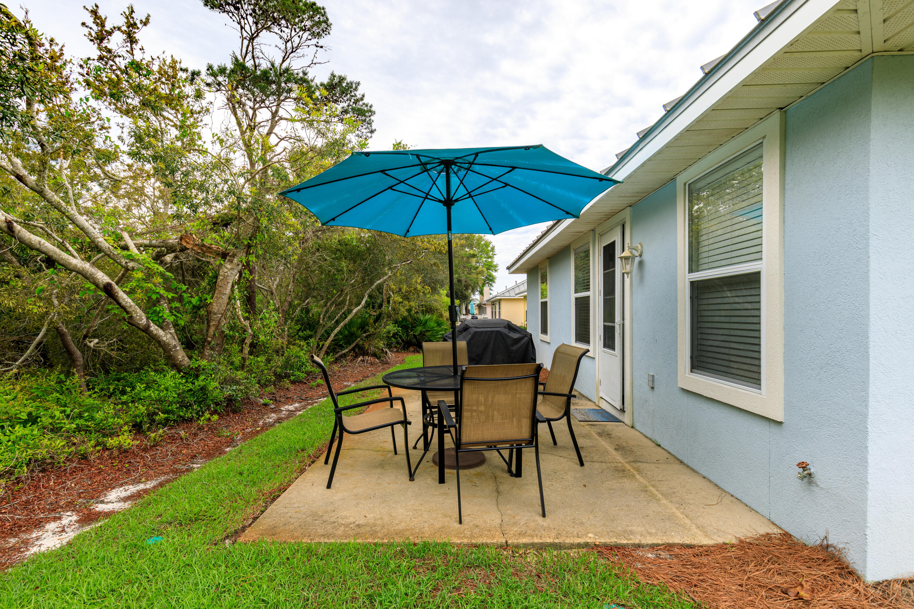 MARAVILLA COTTAGES - Residential