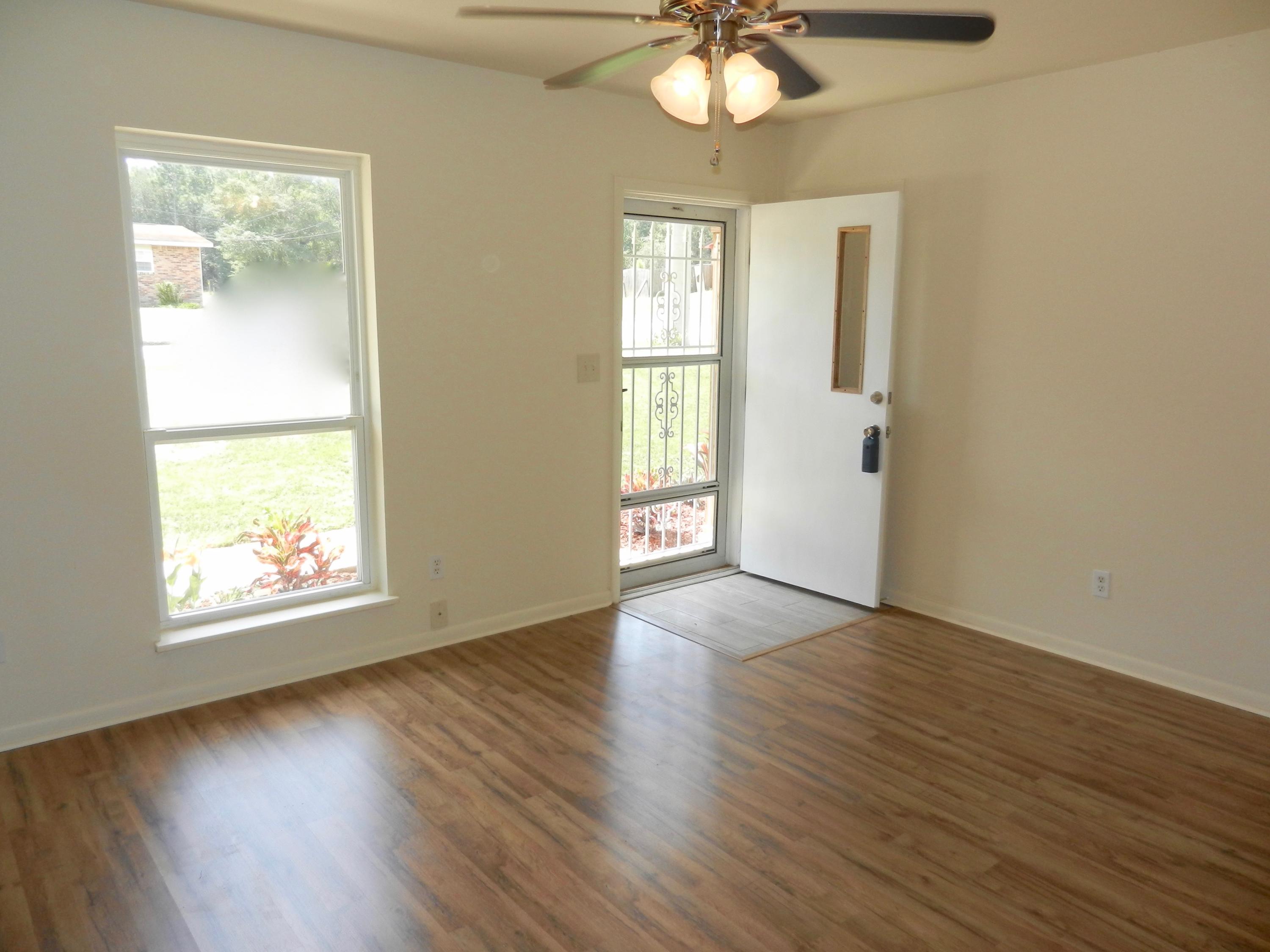 LAKEVIEW S/D - Residential