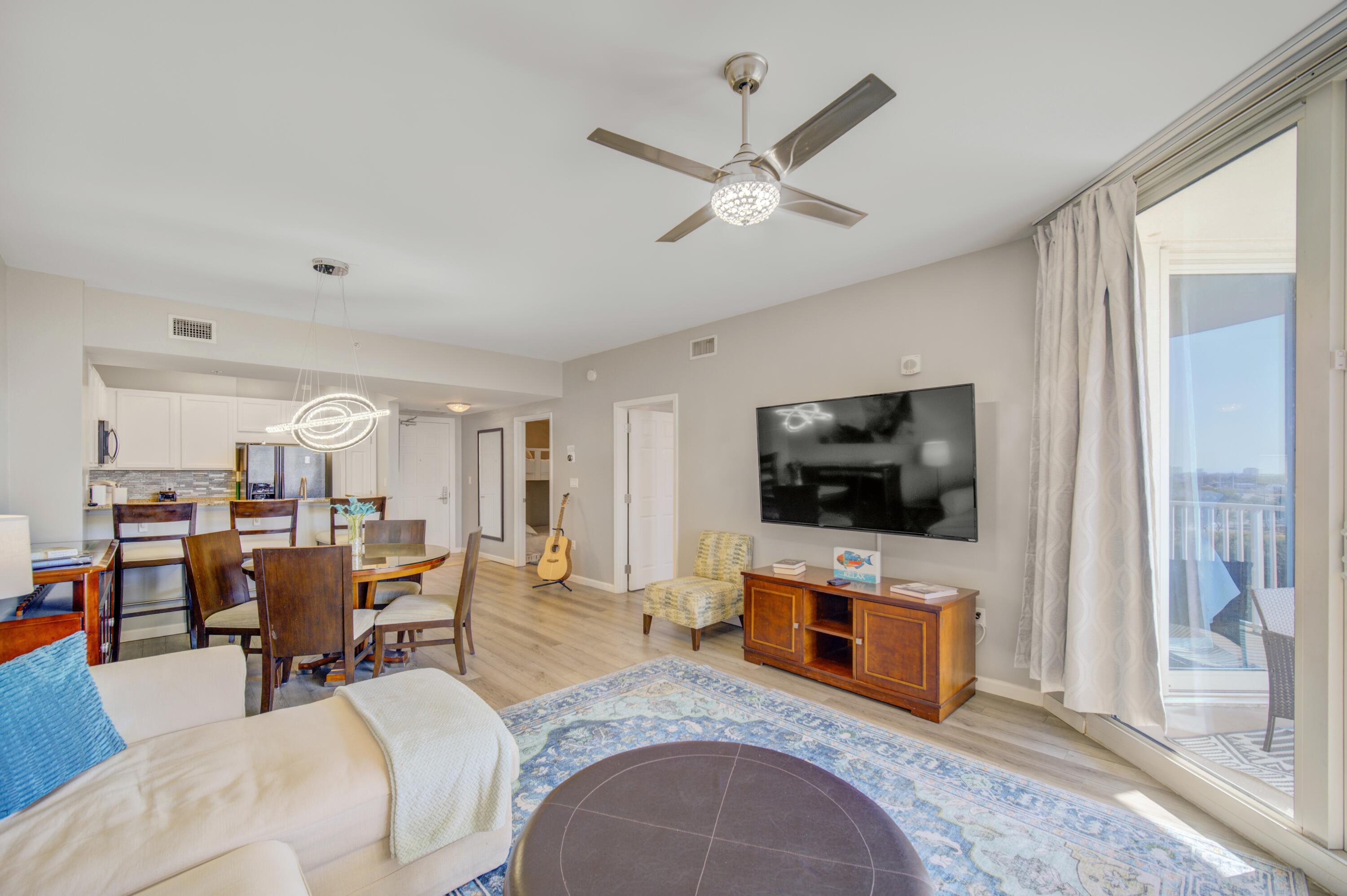 THE PALMS OF DESTIN - Residential