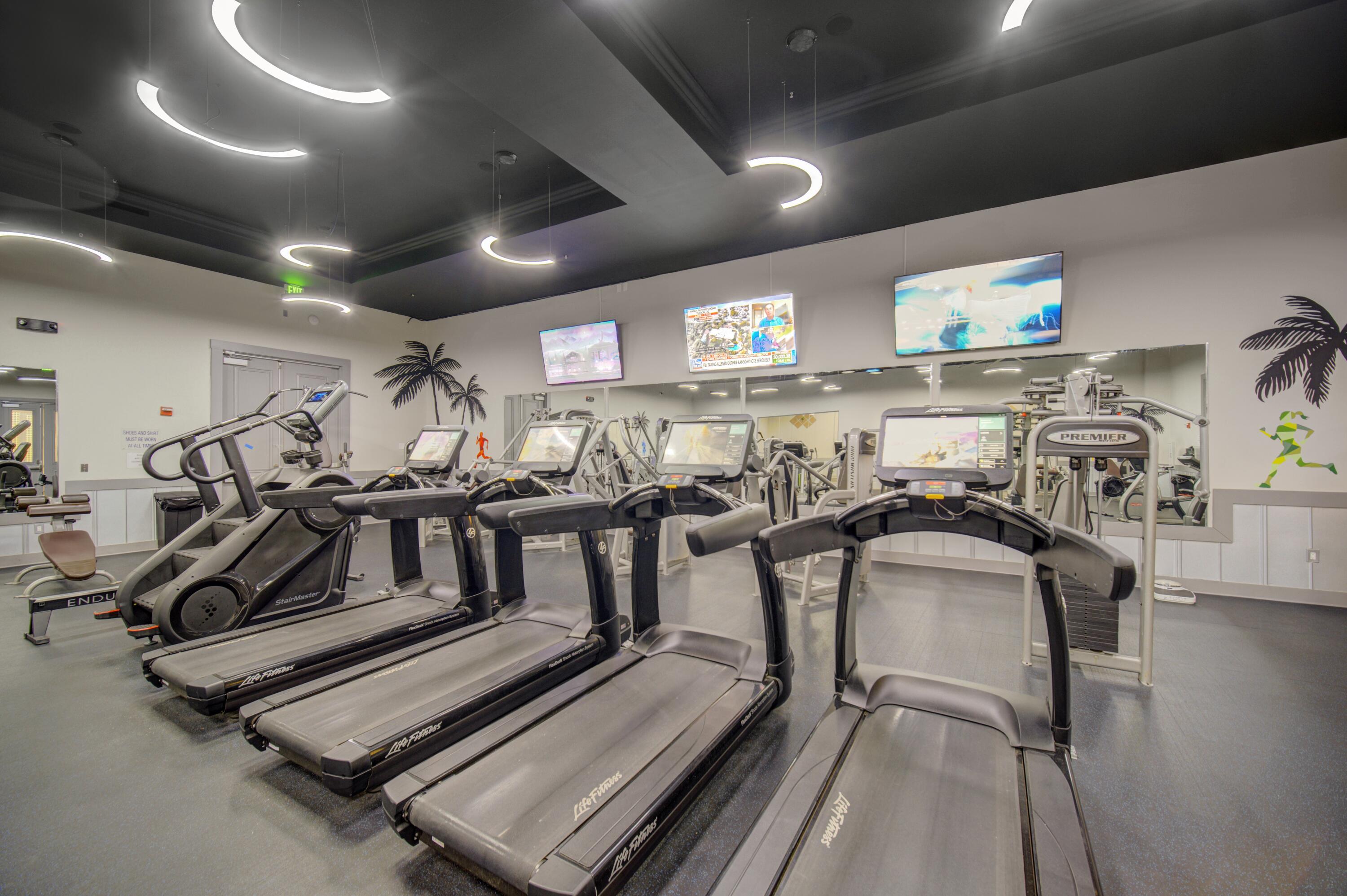 THE PALMS OF DESTIN - Residential