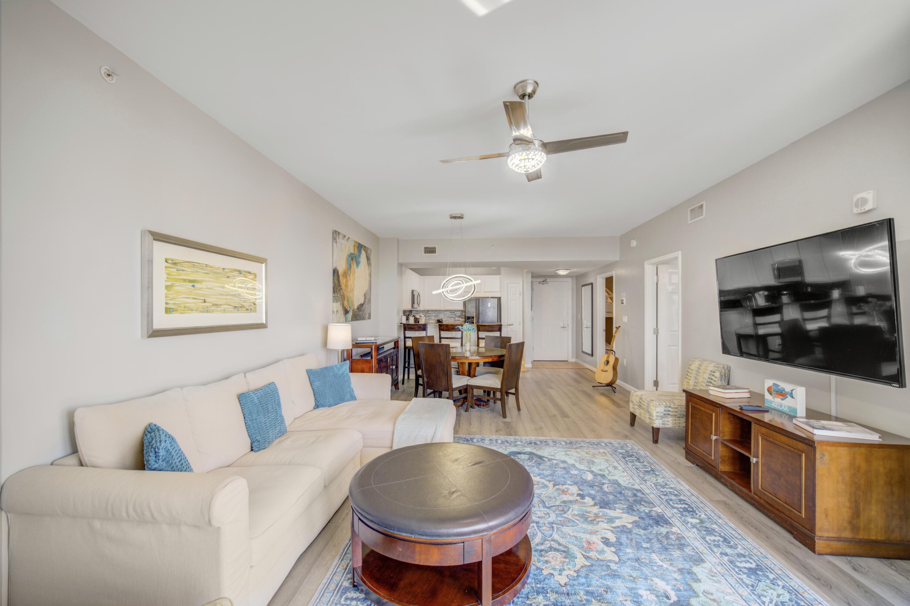 THE PALMS OF DESTIN - Residential