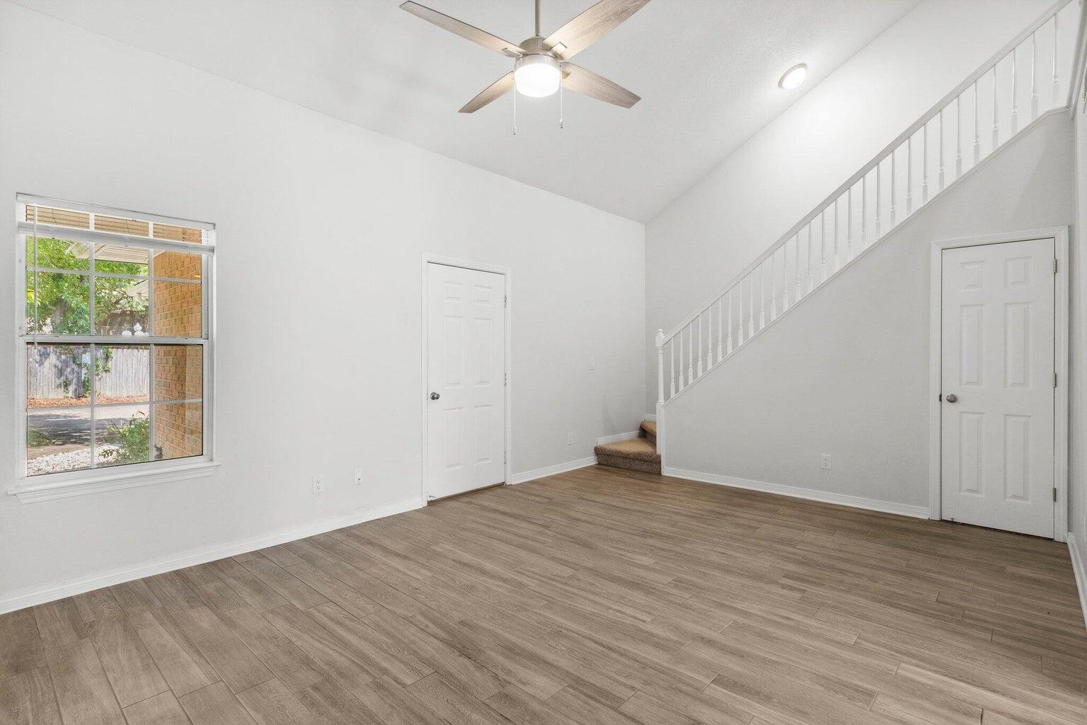 CAMBRIDGE VILLAGE T/H - Residential