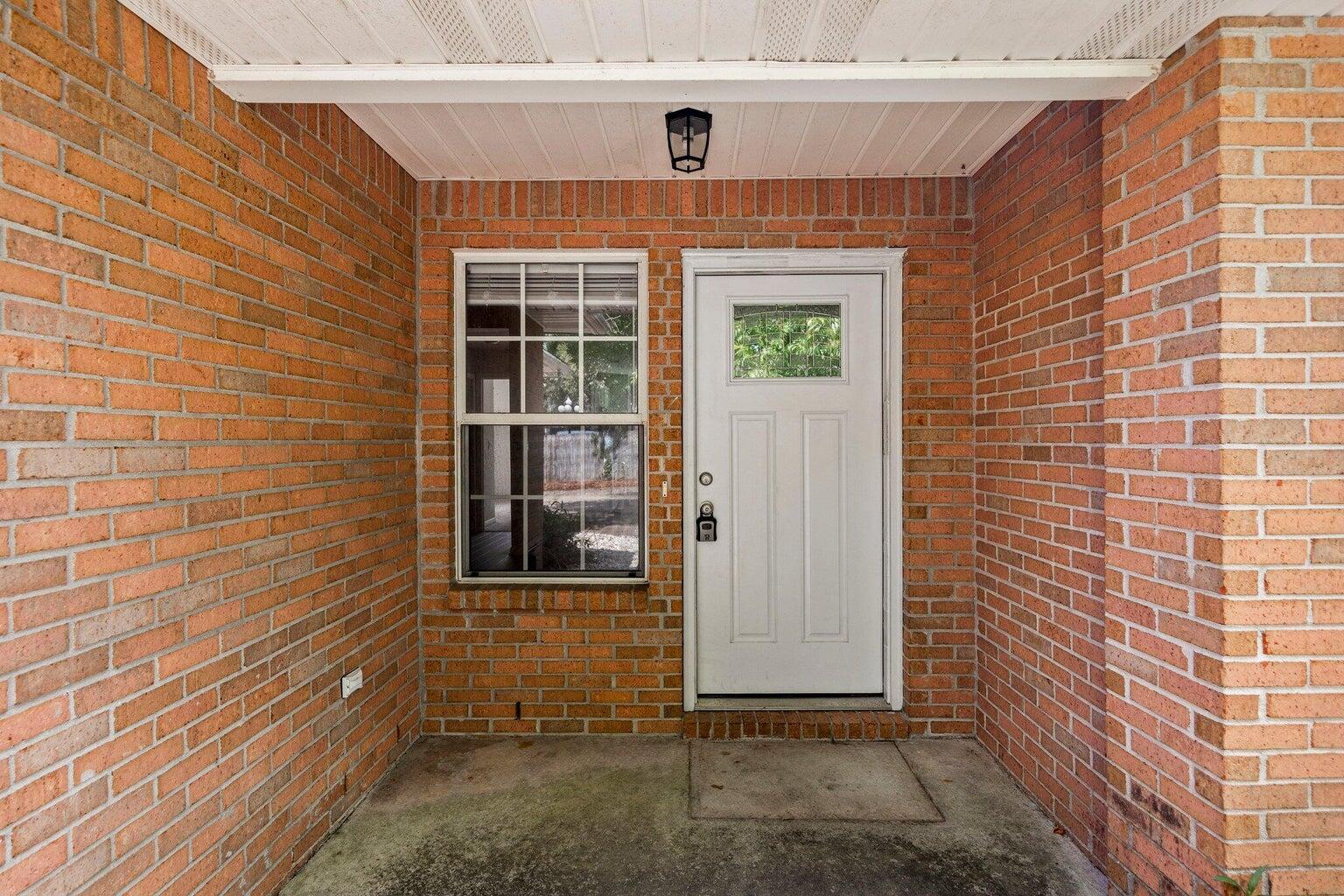 CAMBRIDGE VILLAGE T/H - Residential