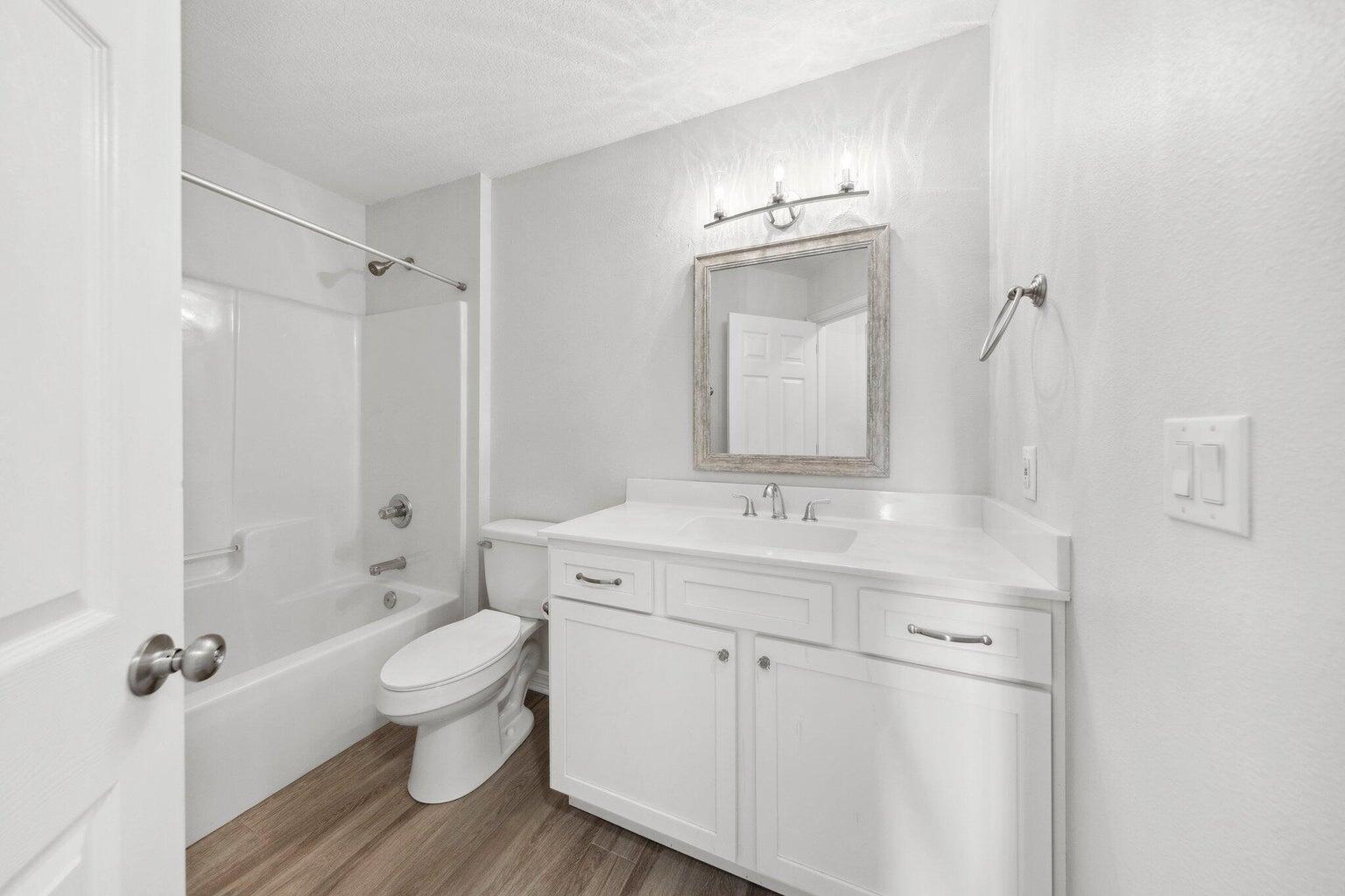 CAMBRIDGE VILLAGE T/H - Residential