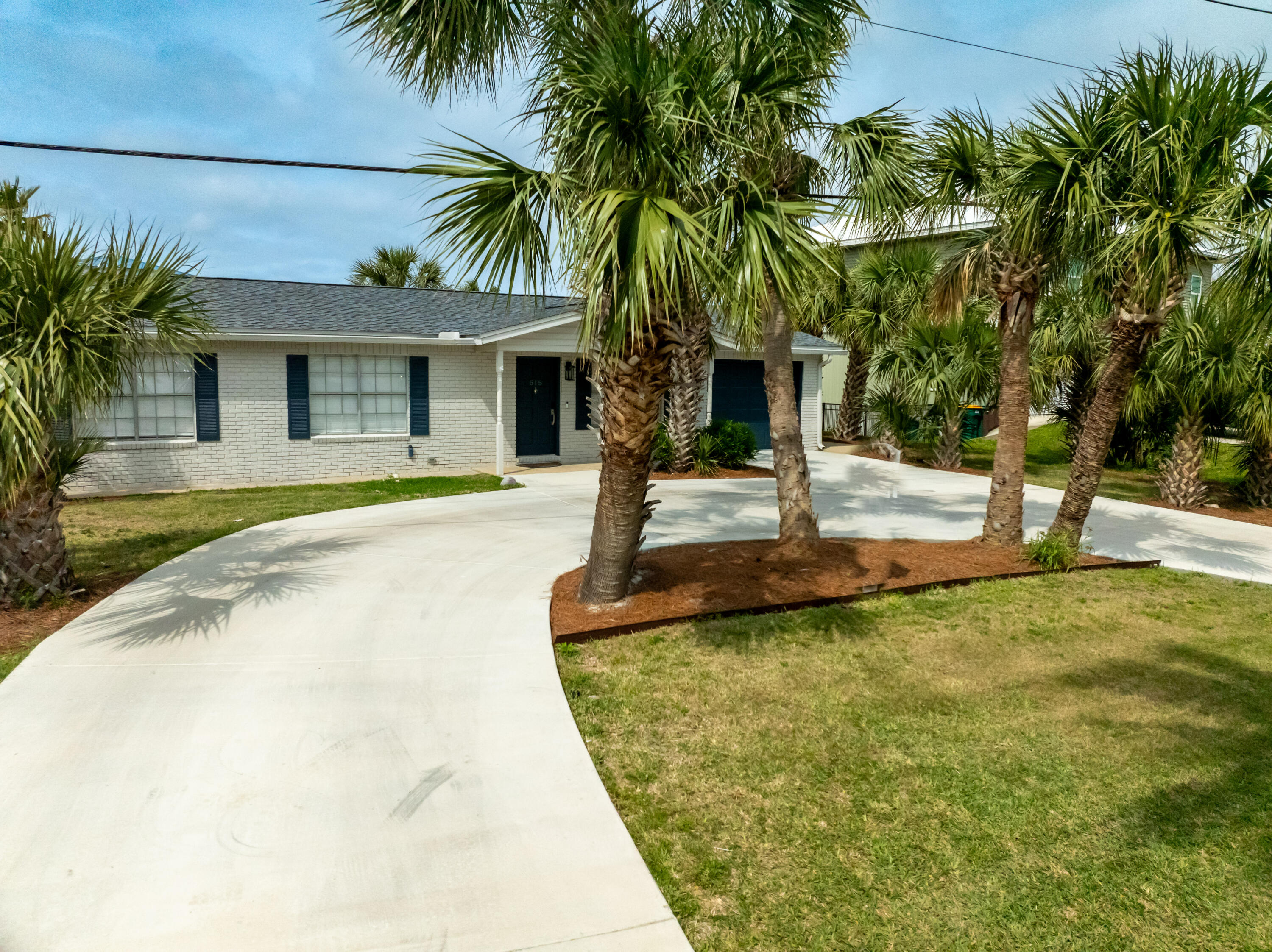 HOLIDAY ISLE - Residential
