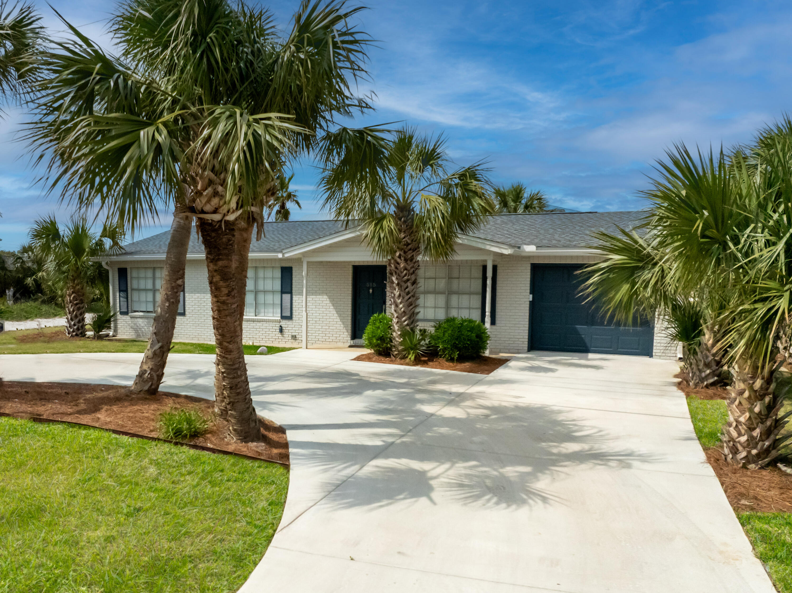 HOLIDAY ISLE - Residential