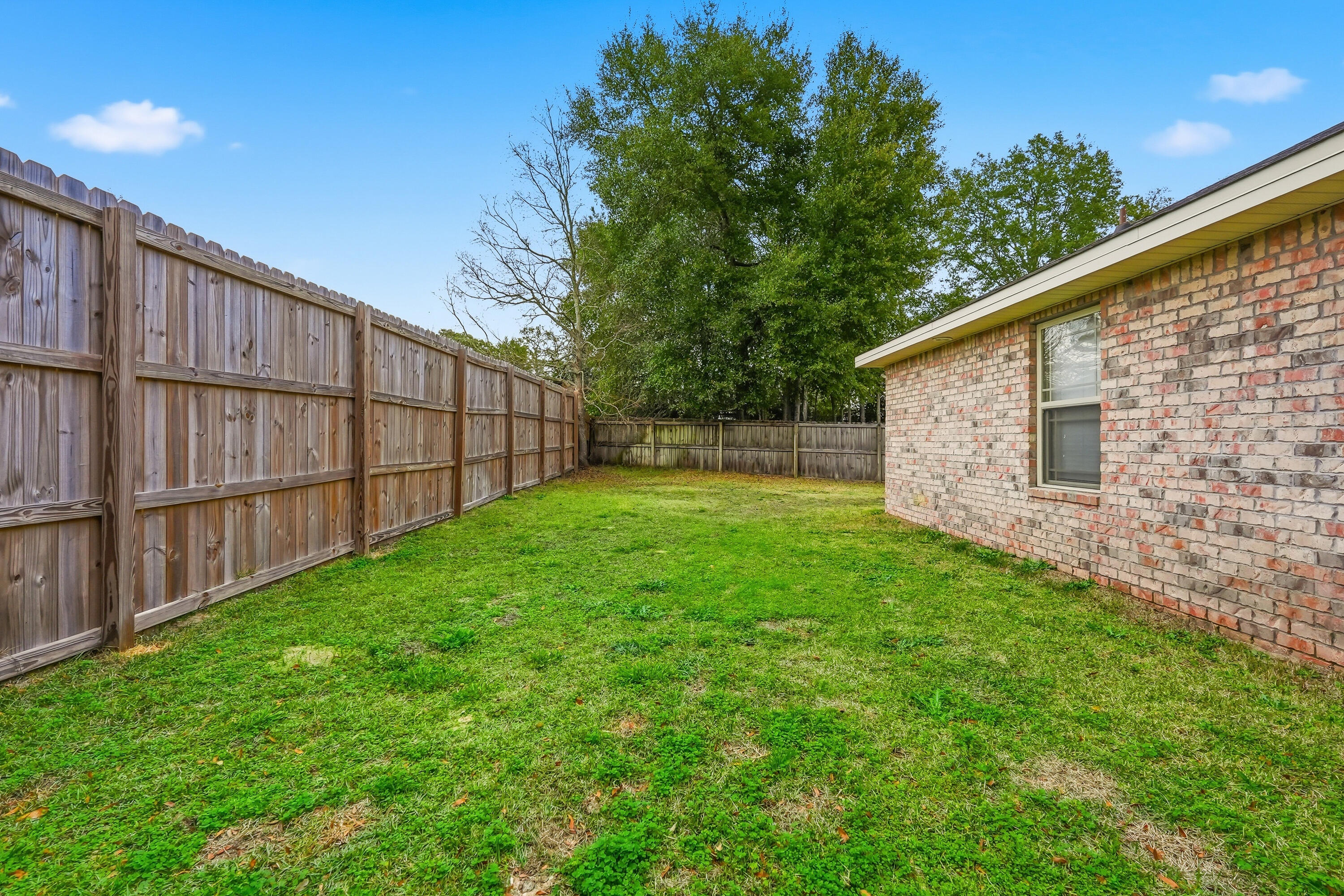 TRAILWOOD ESTATES - Residential