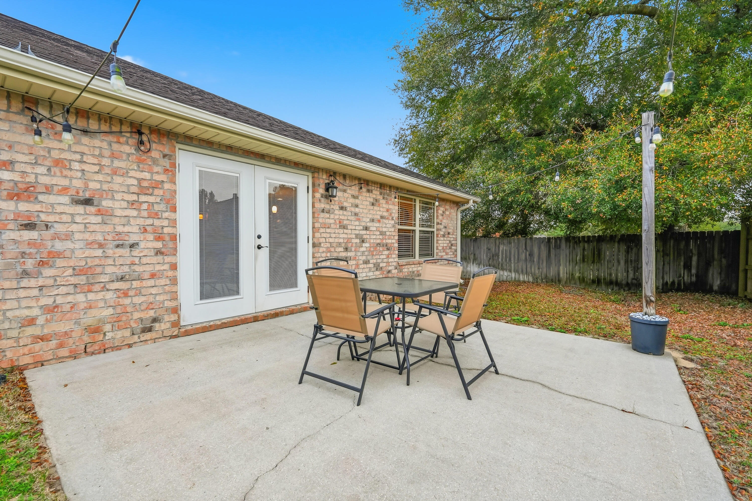 TRAILWOOD ESTATES - Residential