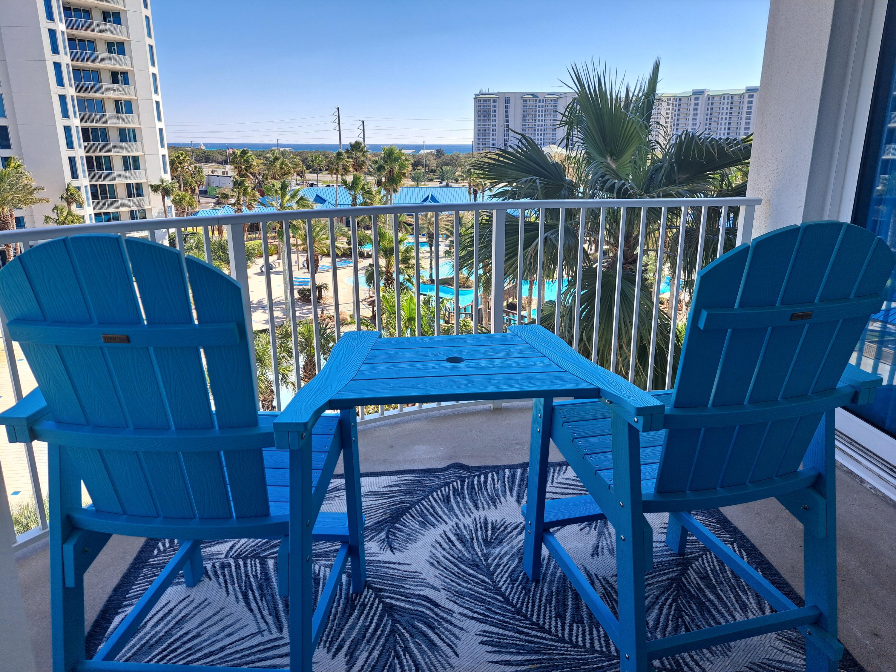 THE PALMS OF DESTIN - Residential