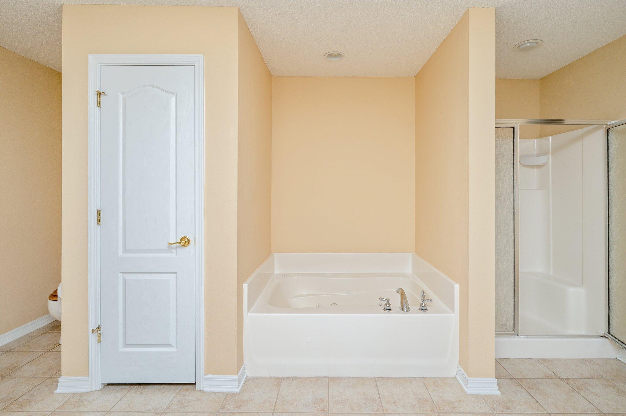 HOLLEY BY THE SEA - Residential Lease