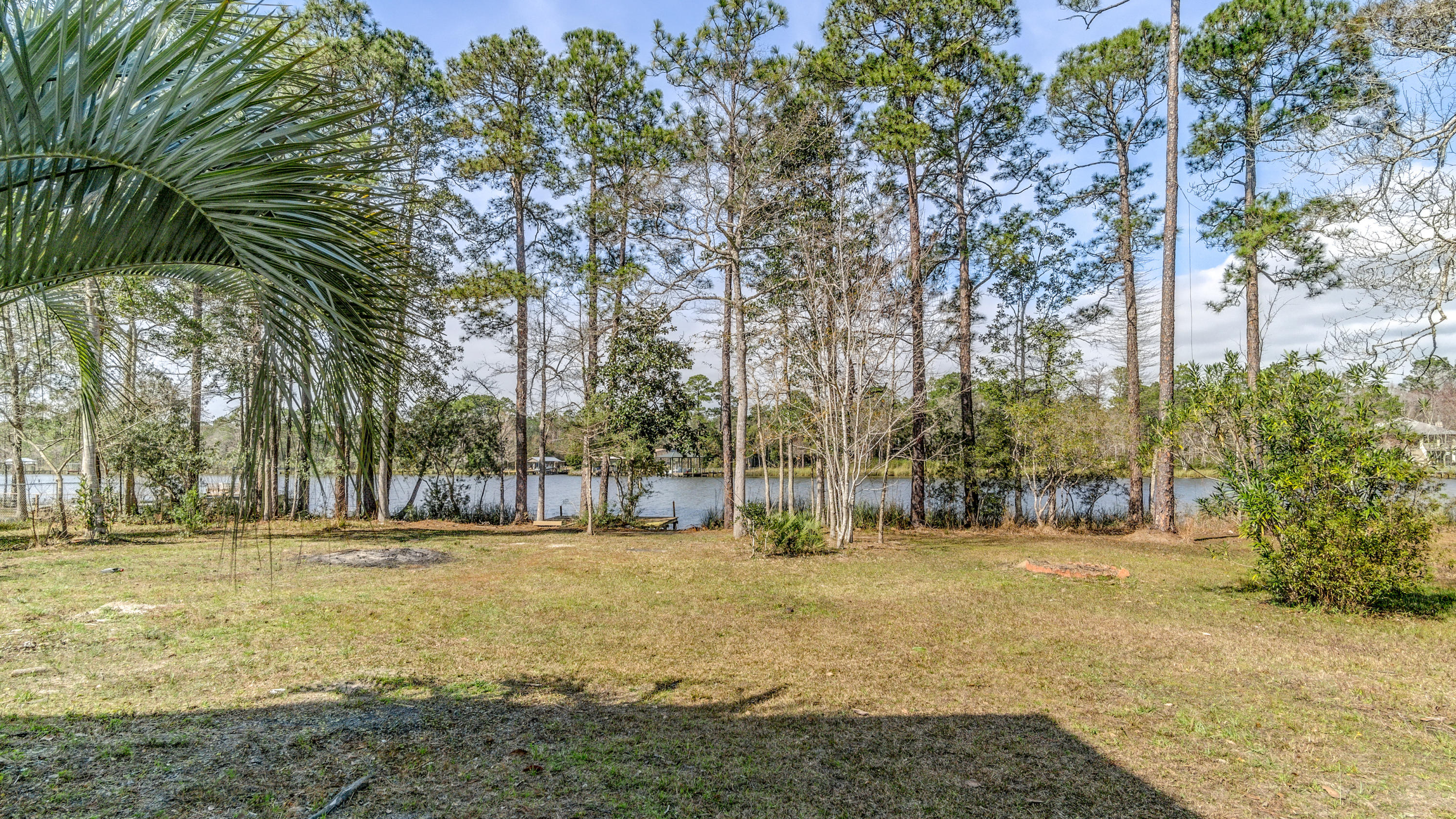 FOREST SHORES - Residential