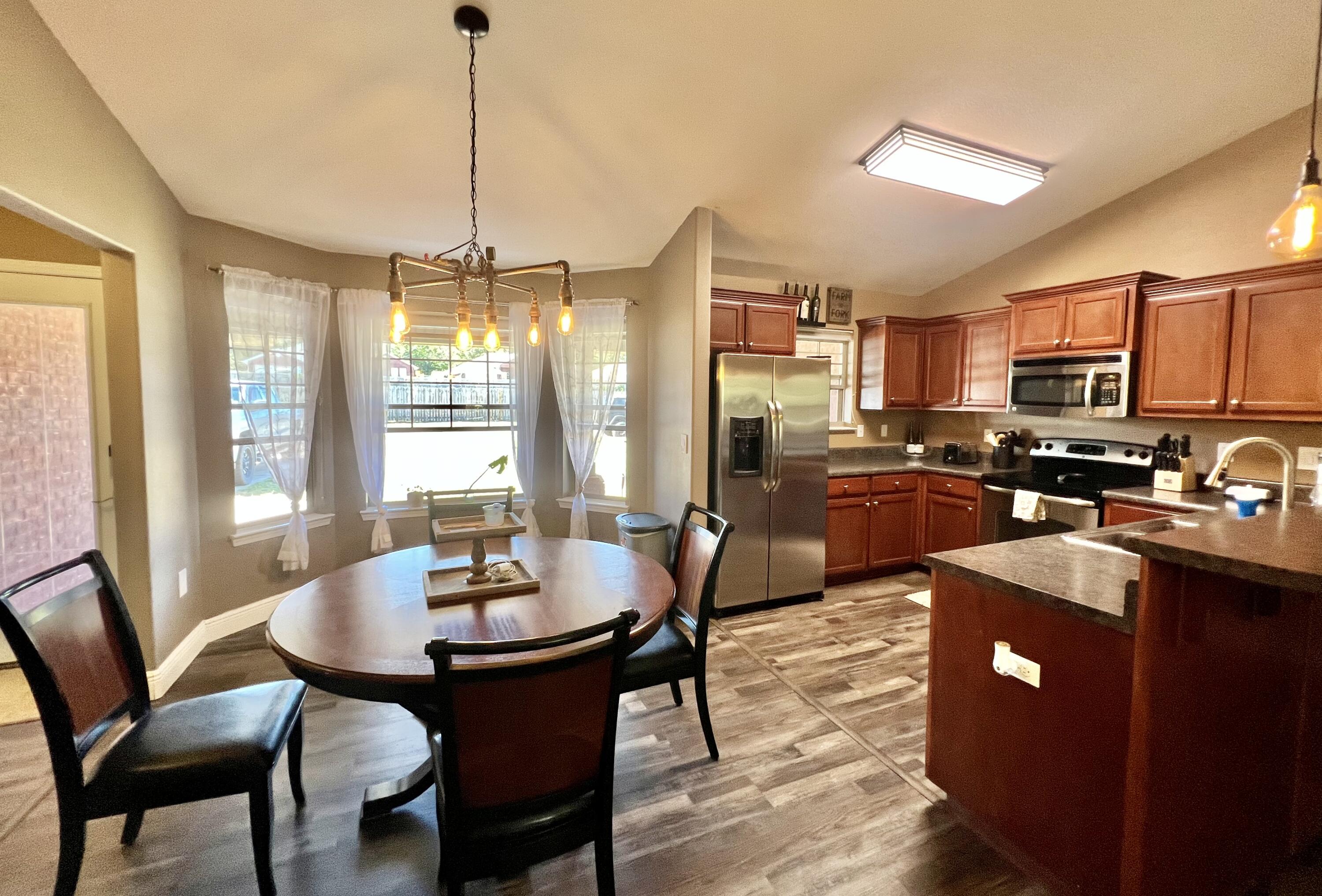 WATERSTONE - Residential