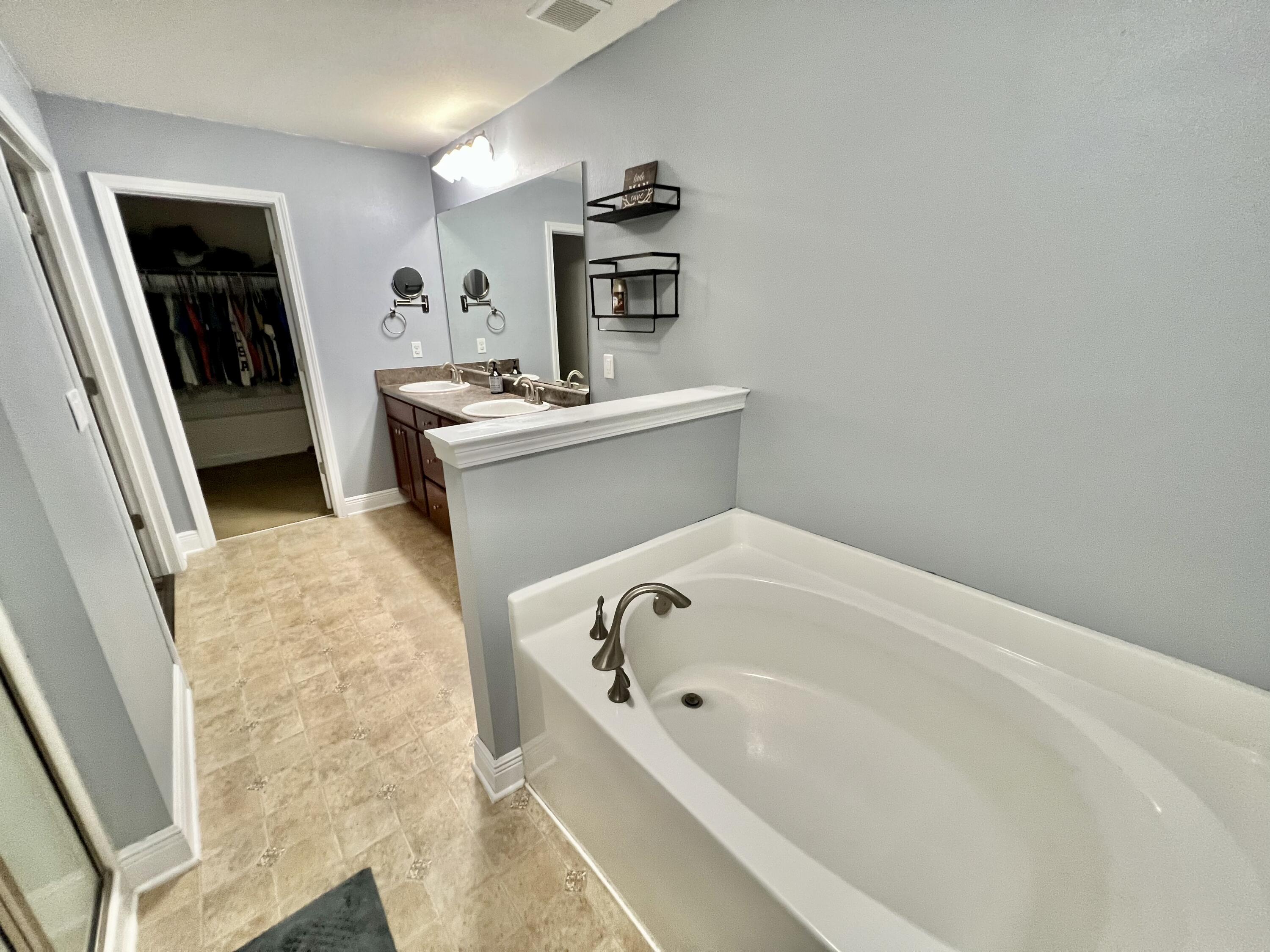 WATERSTONE - Residential