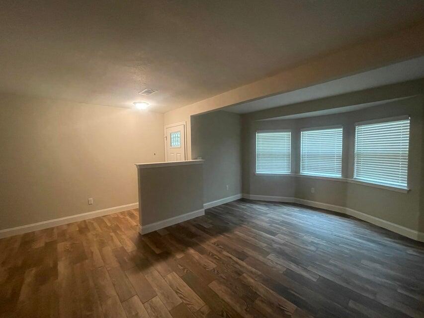 AZALEA - Residential Lease