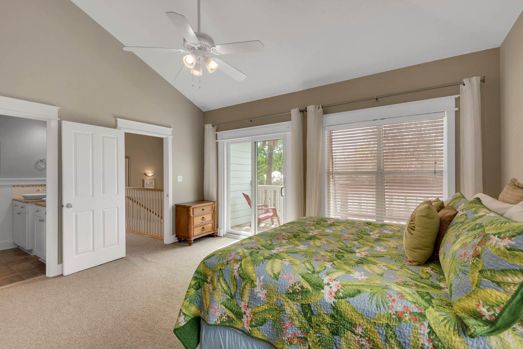 BAY PINE SHORES - Residential