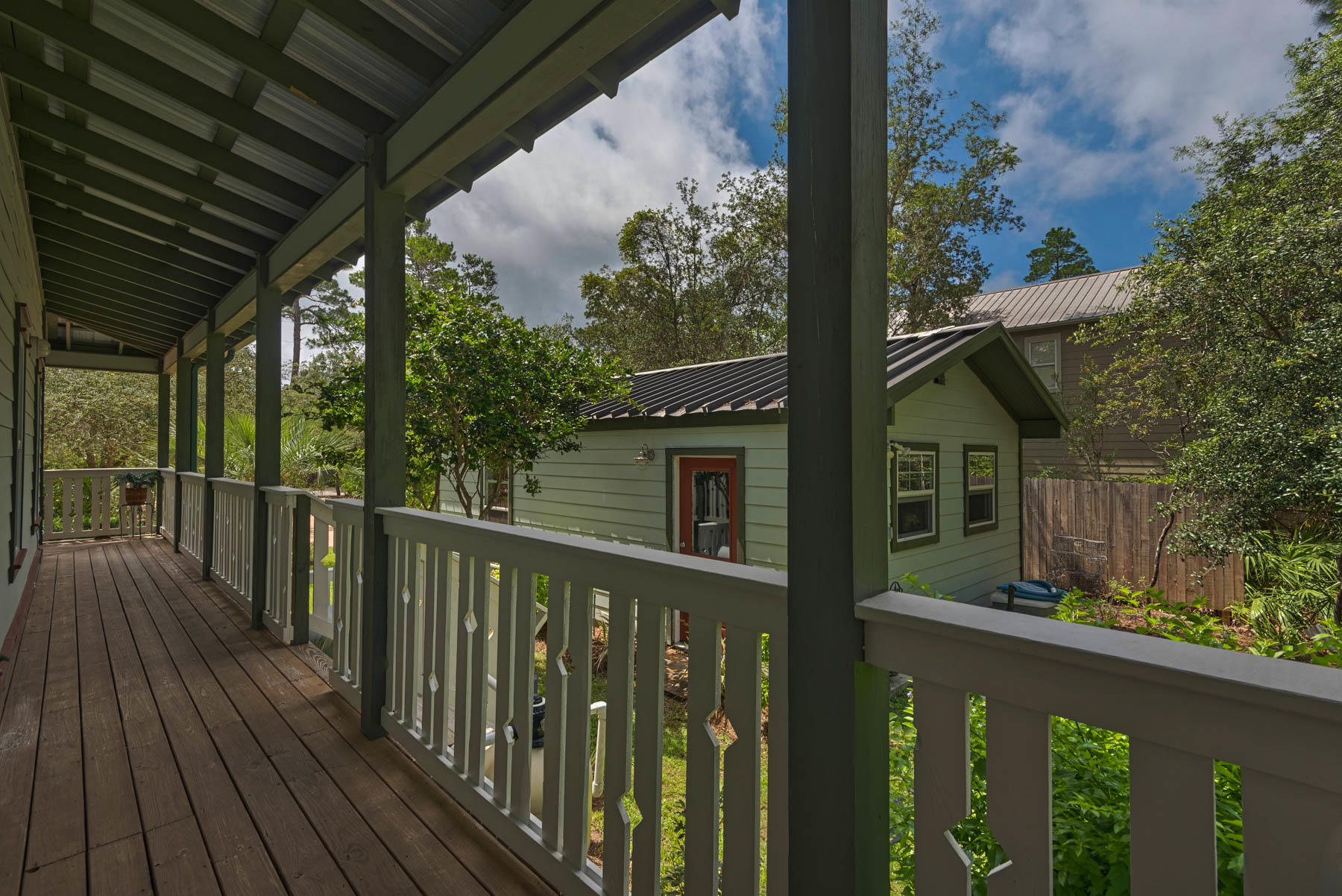 BAY PINE SHORES - Residential