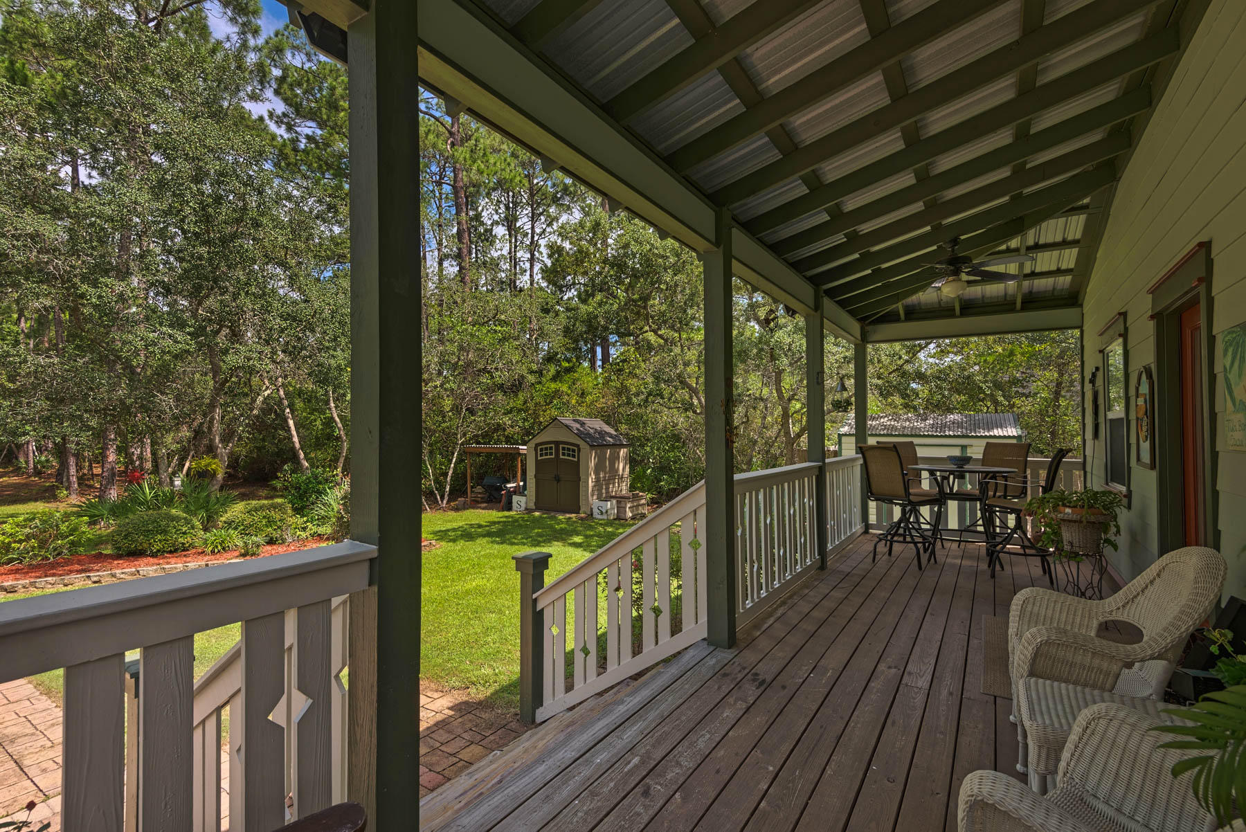 BAY PINE SHORES - Residential