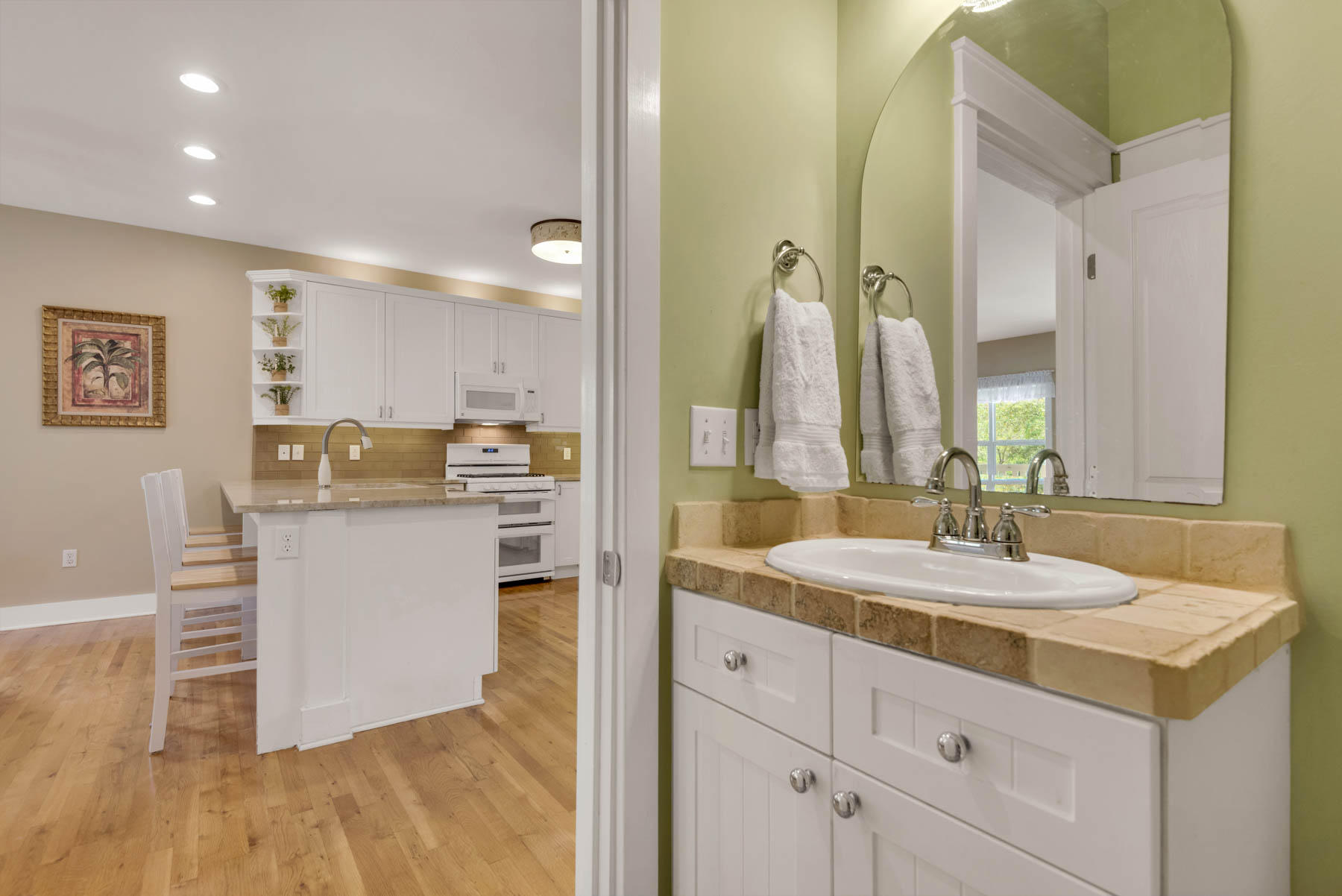 BAY PINE SHORES - Residential