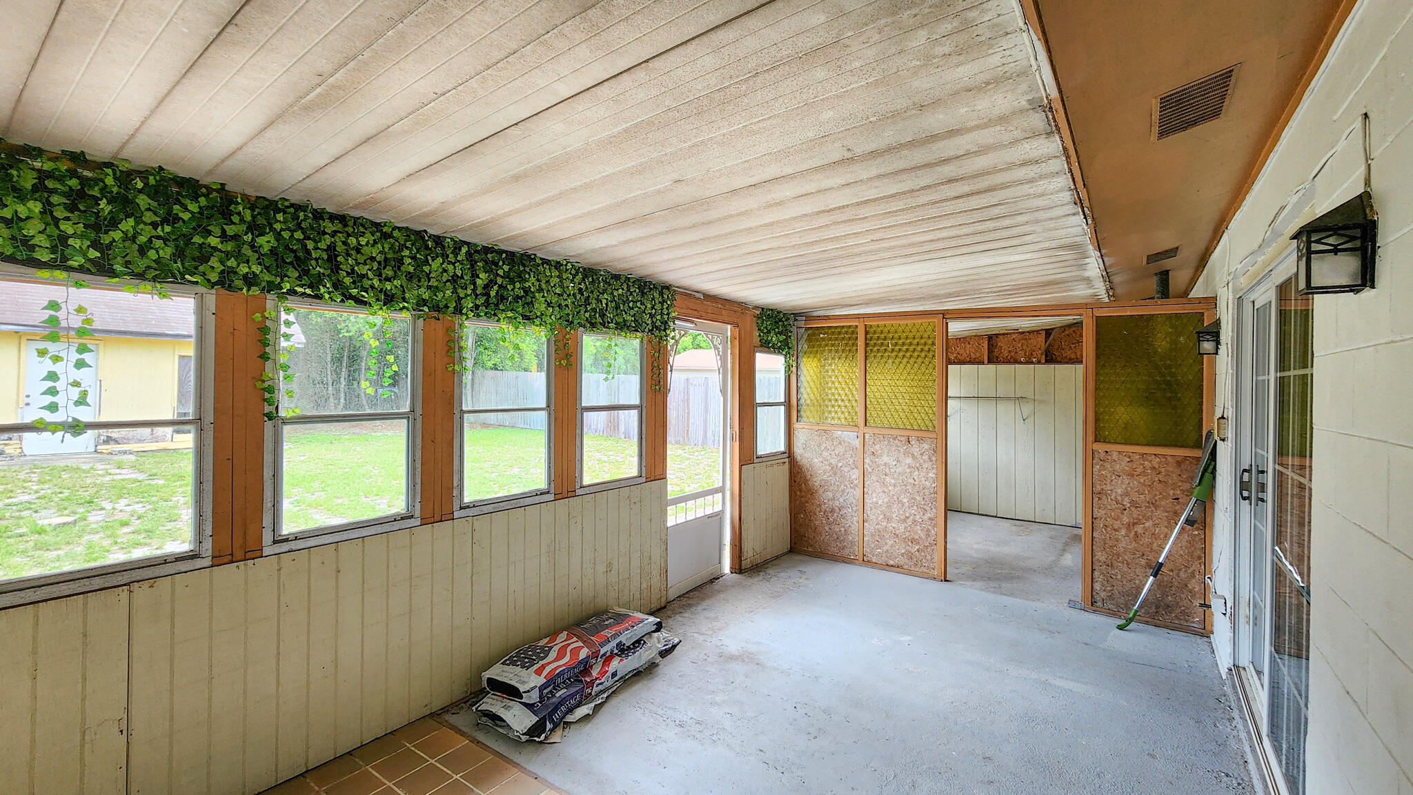 SEABREEZE 6TH ADDN - Residential