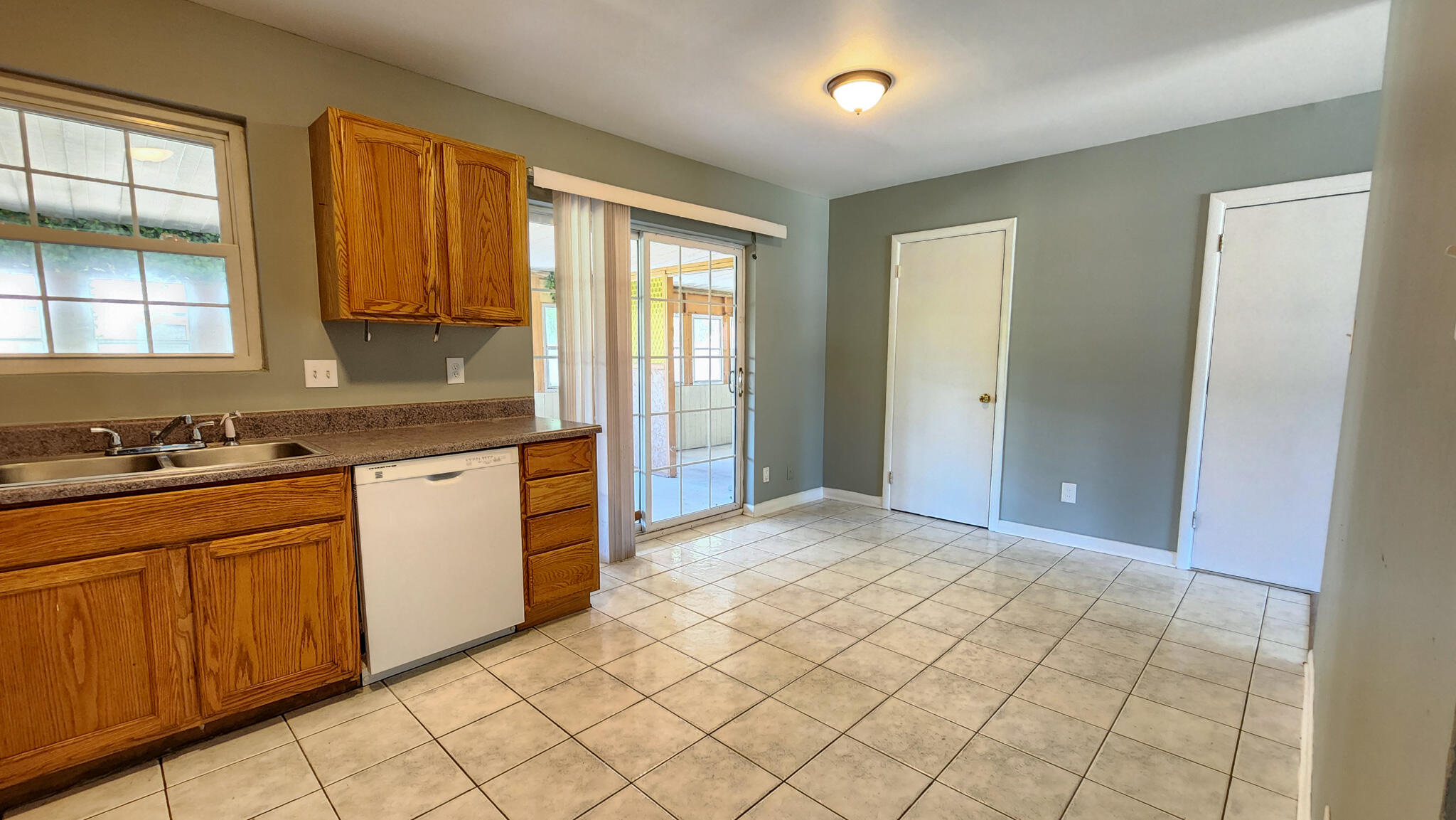 SEABREEZE 6TH ADDN - Residential