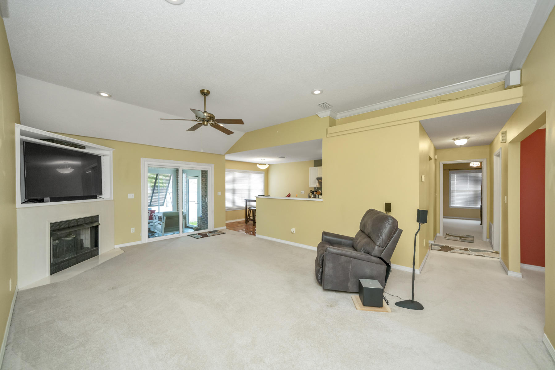 INDIAN WOODS - Residential