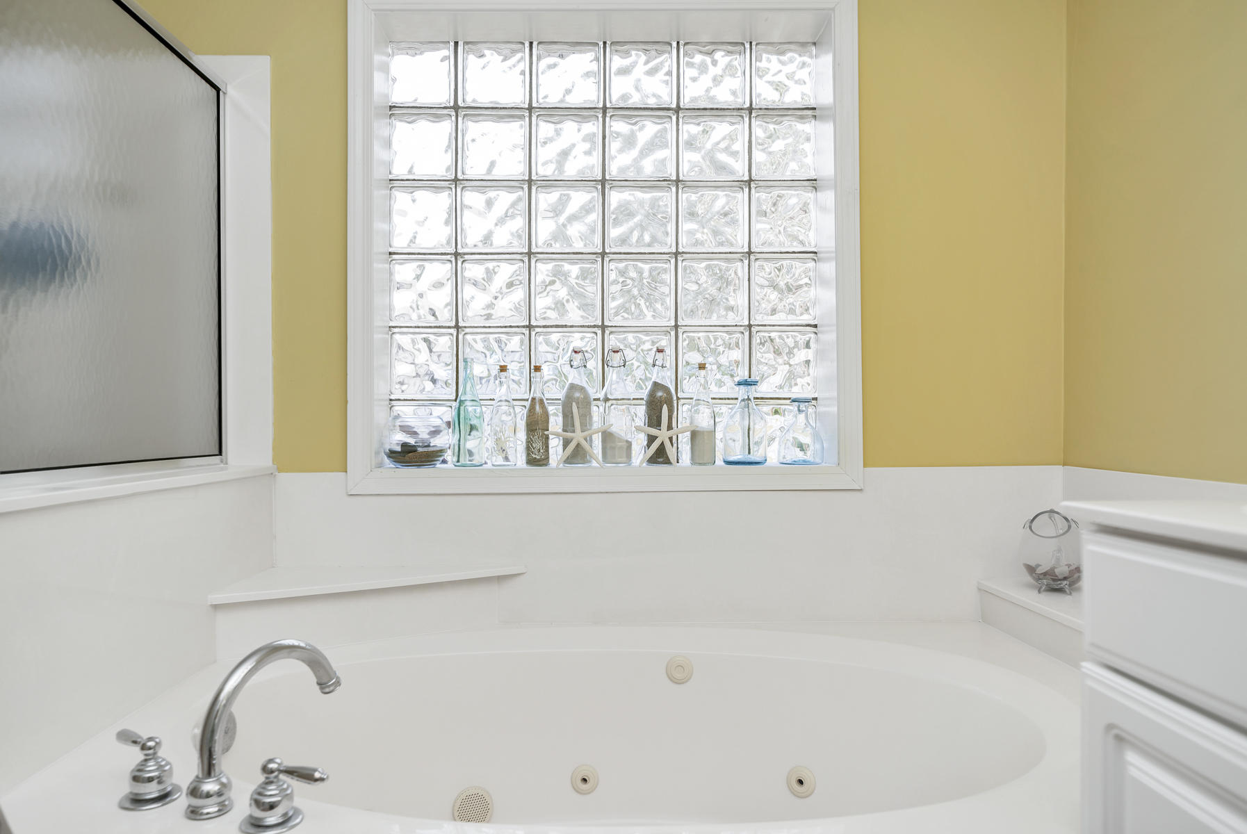 INDIAN WOODS - Residential