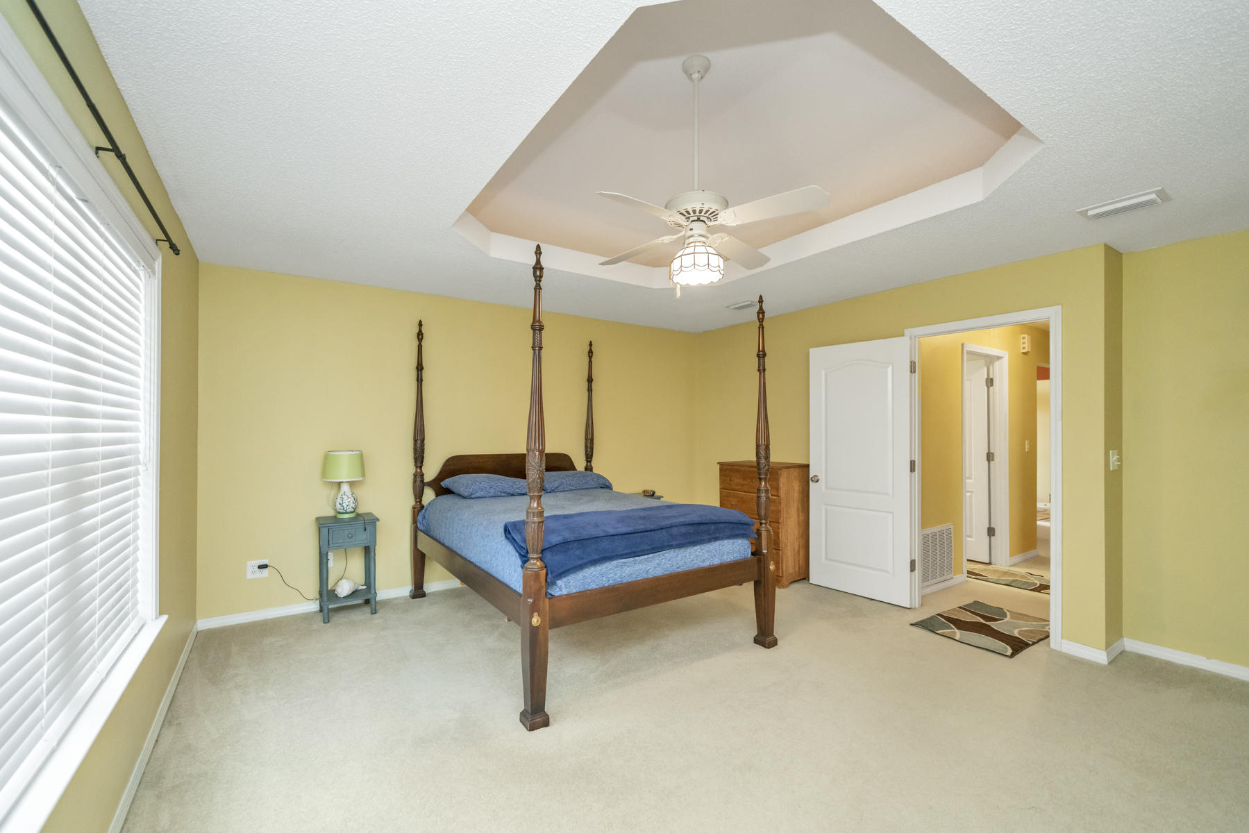 INDIAN WOODS - Residential