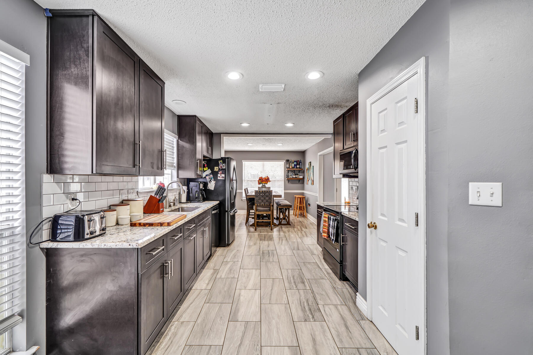 SANDY RIDGE ESTATES - Residential