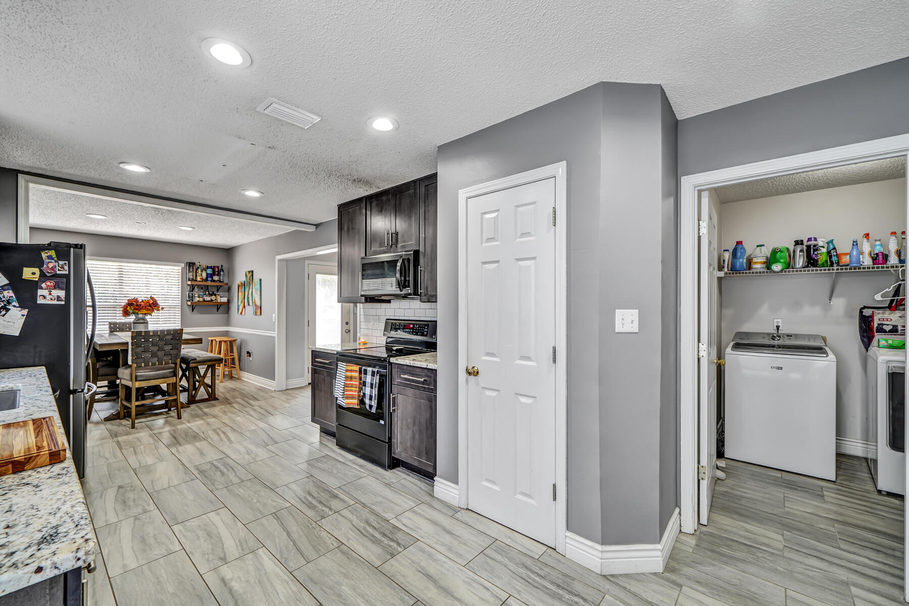 SANDY RIDGE ESTATES - Residential