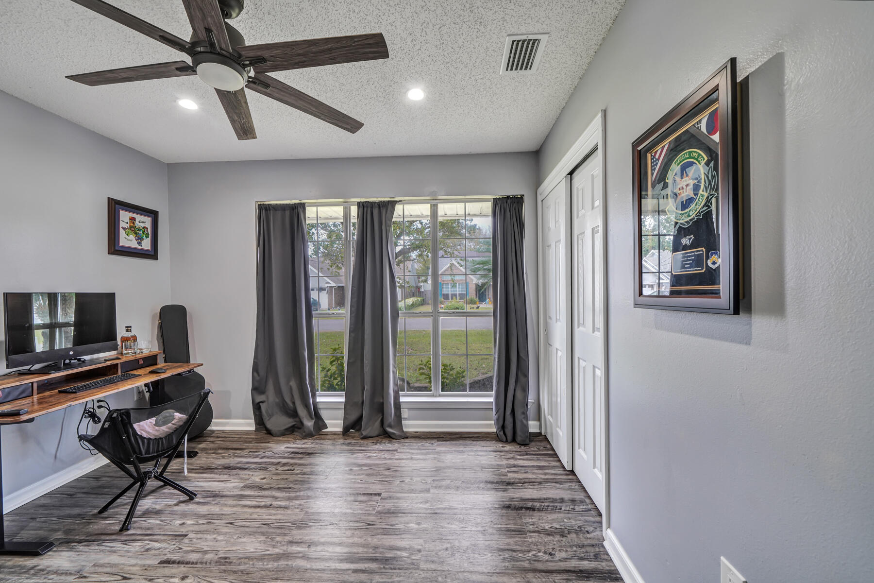 SANDY RIDGE ESTATES - Residential