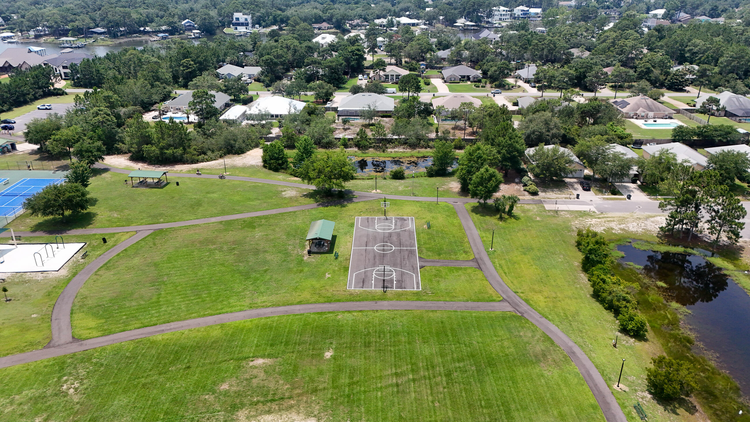 DRIFTWOOD ESTATES - Residential