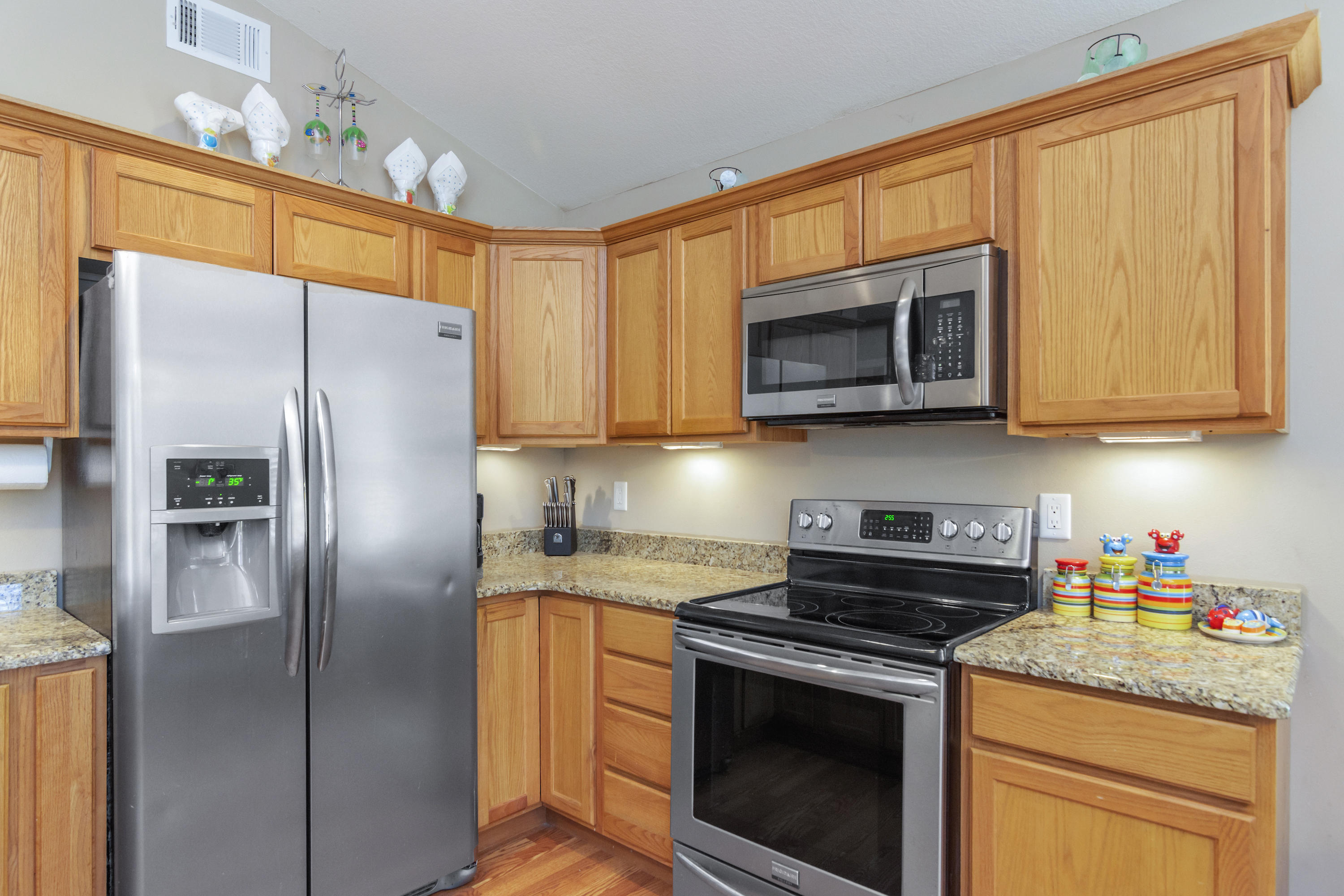 HIDDEN HARBOR ESTATES - Residential