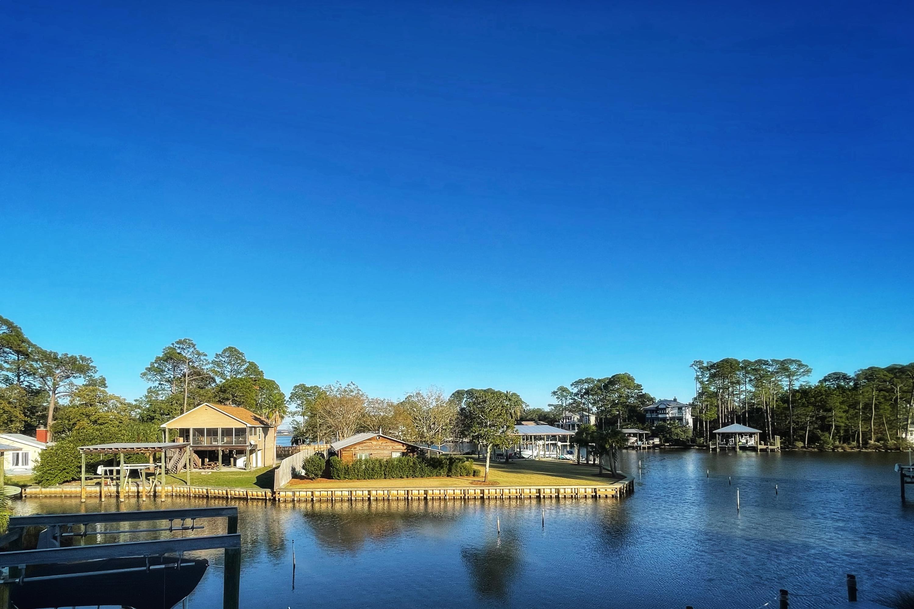 HIDDEN HARBOR ESTATES - Residential