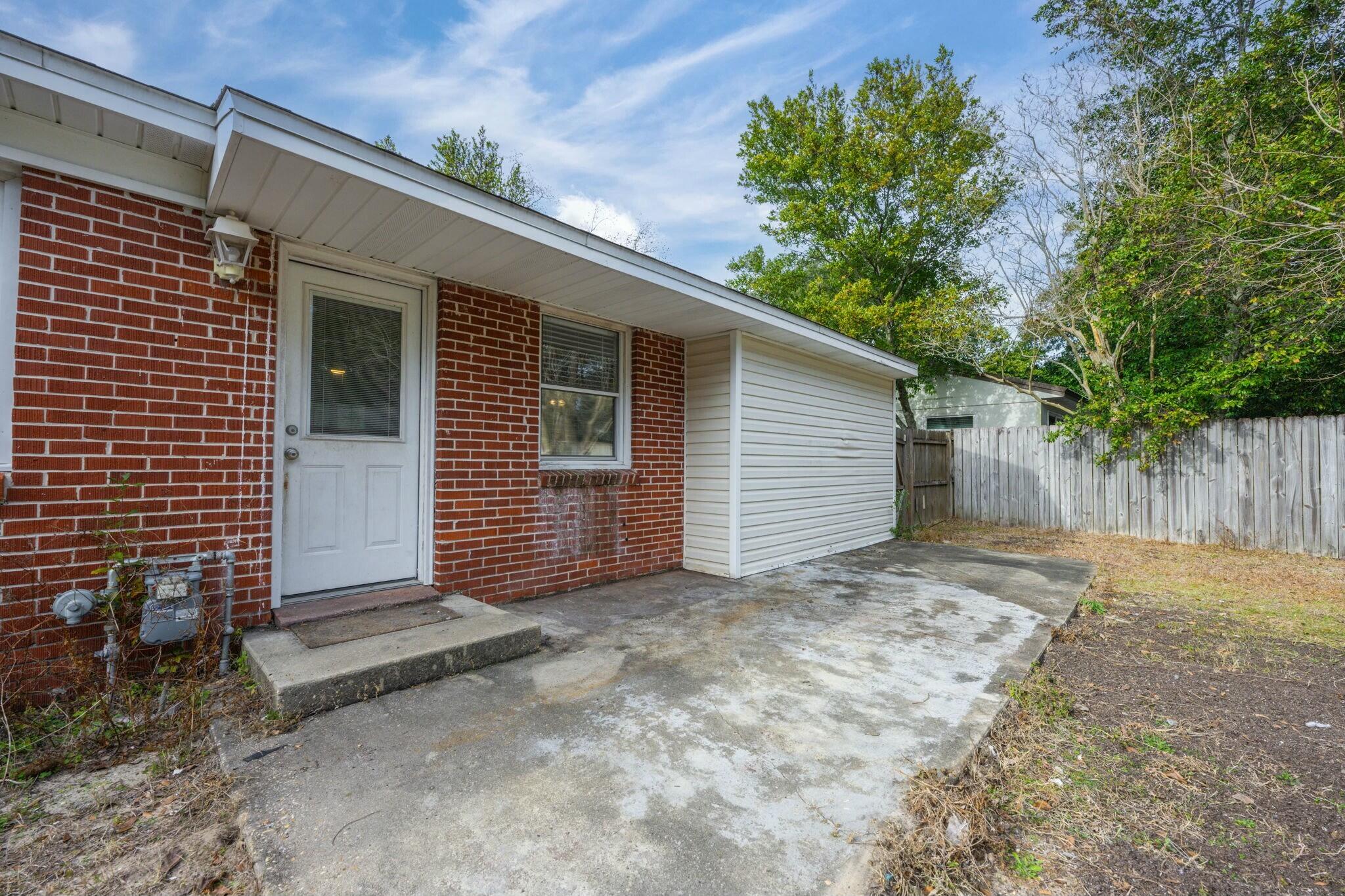 EGLIN HIGHWAY - Residential