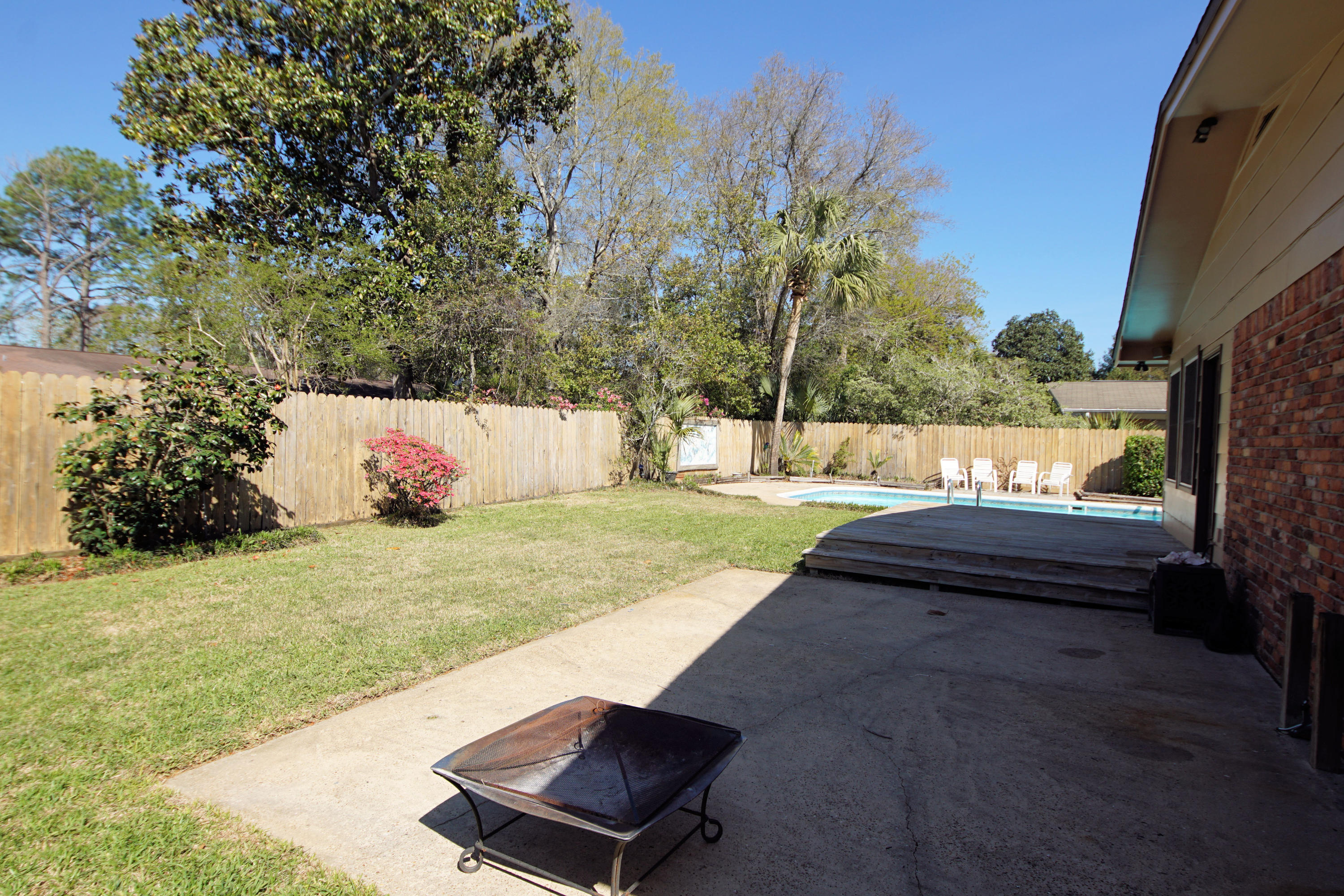 KENWOOD S/D 1ST ADDN - Residential