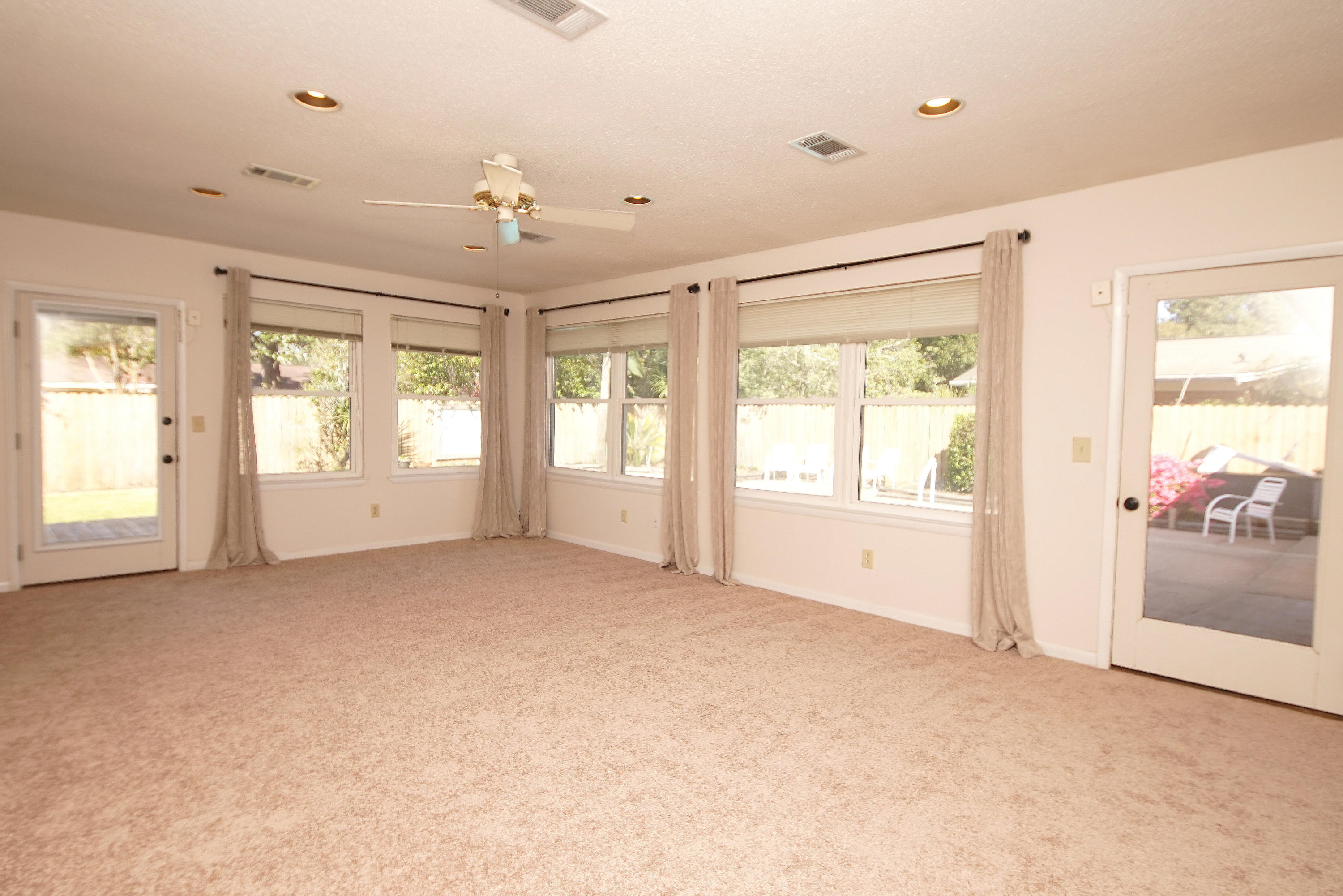 KENWOOD S/D 1ST ADDN - Residential