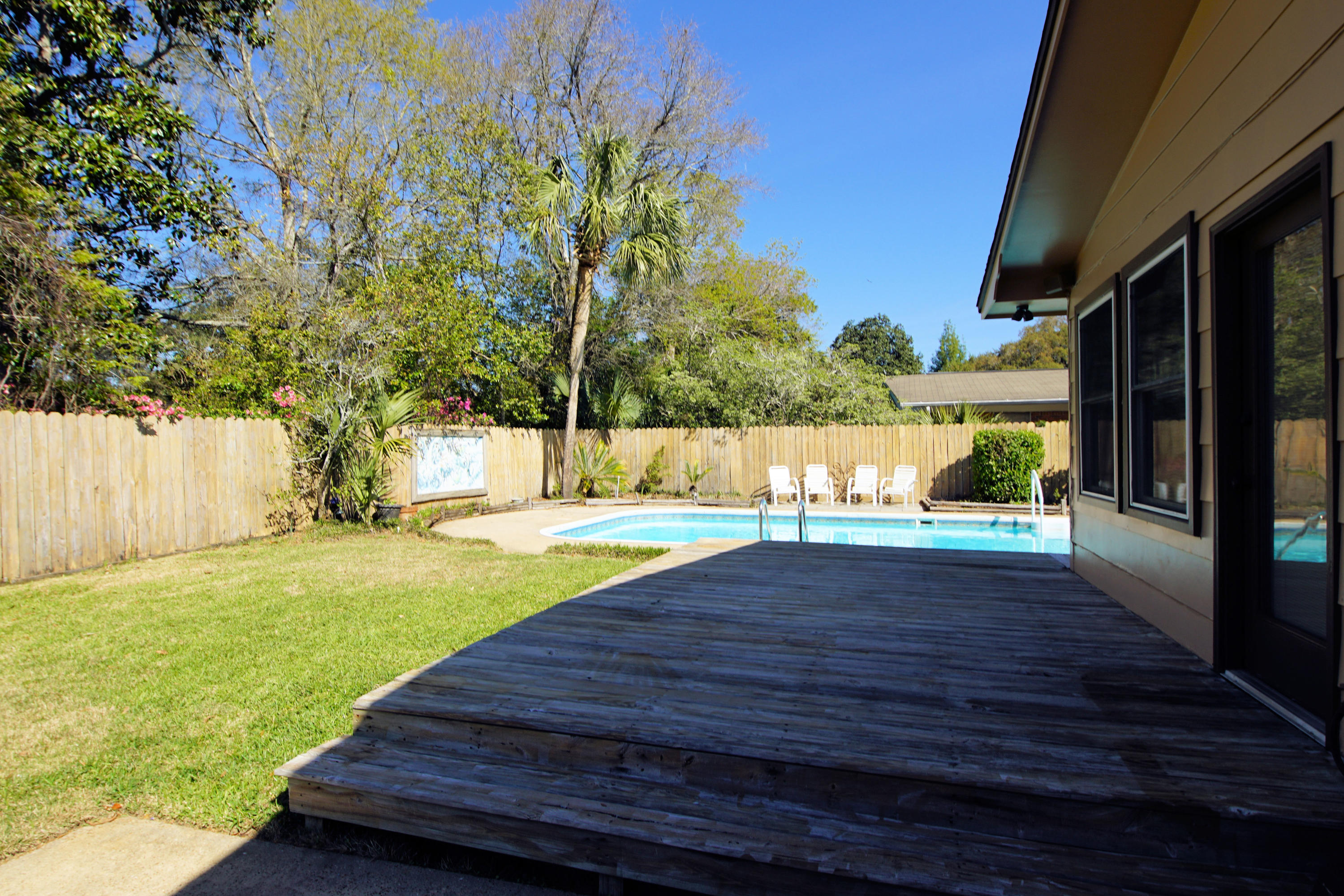 KENWOOD S/D 1ST ADDN - Residential